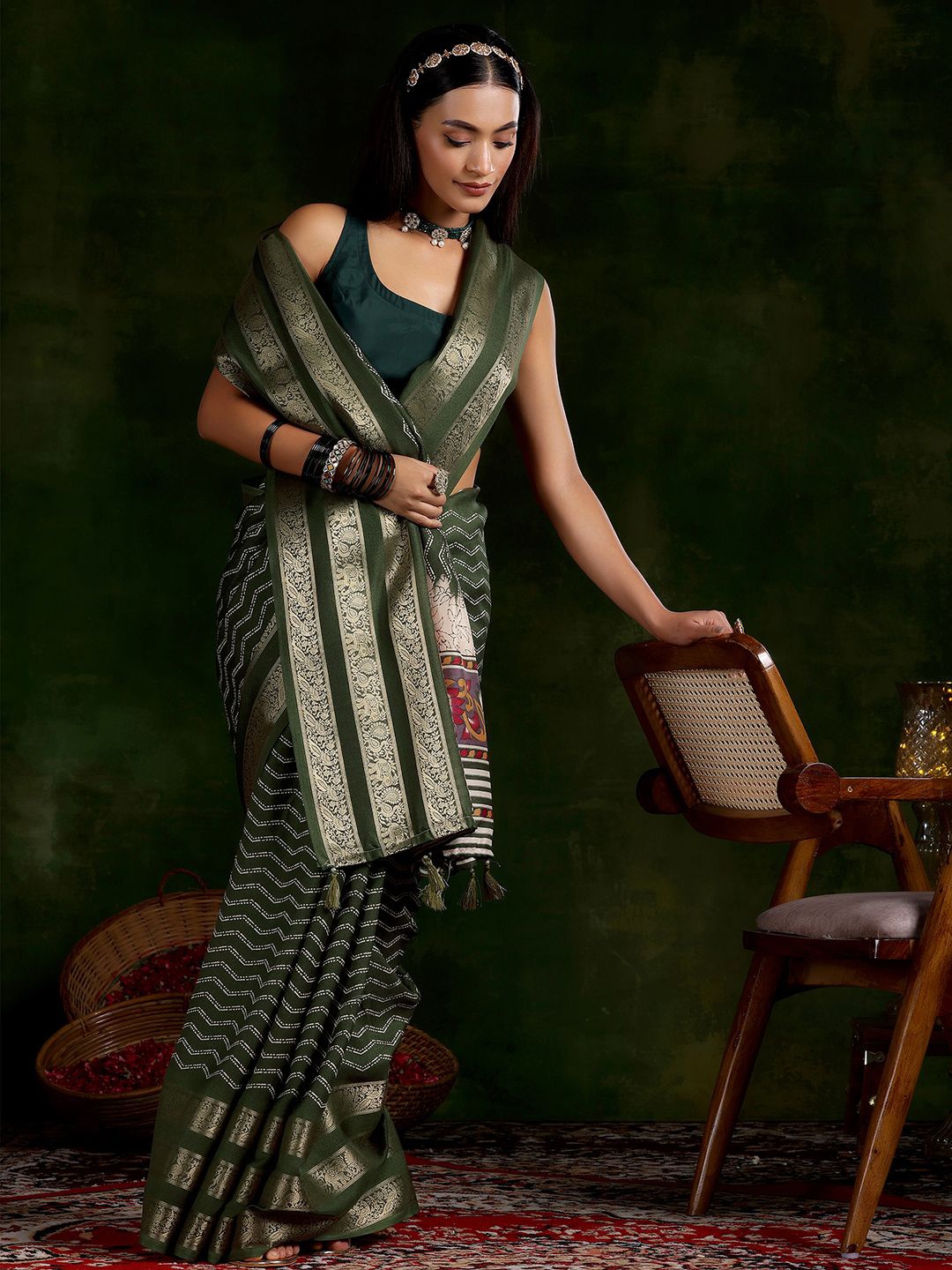 

Libas Leheriya Zari Saree, Olive