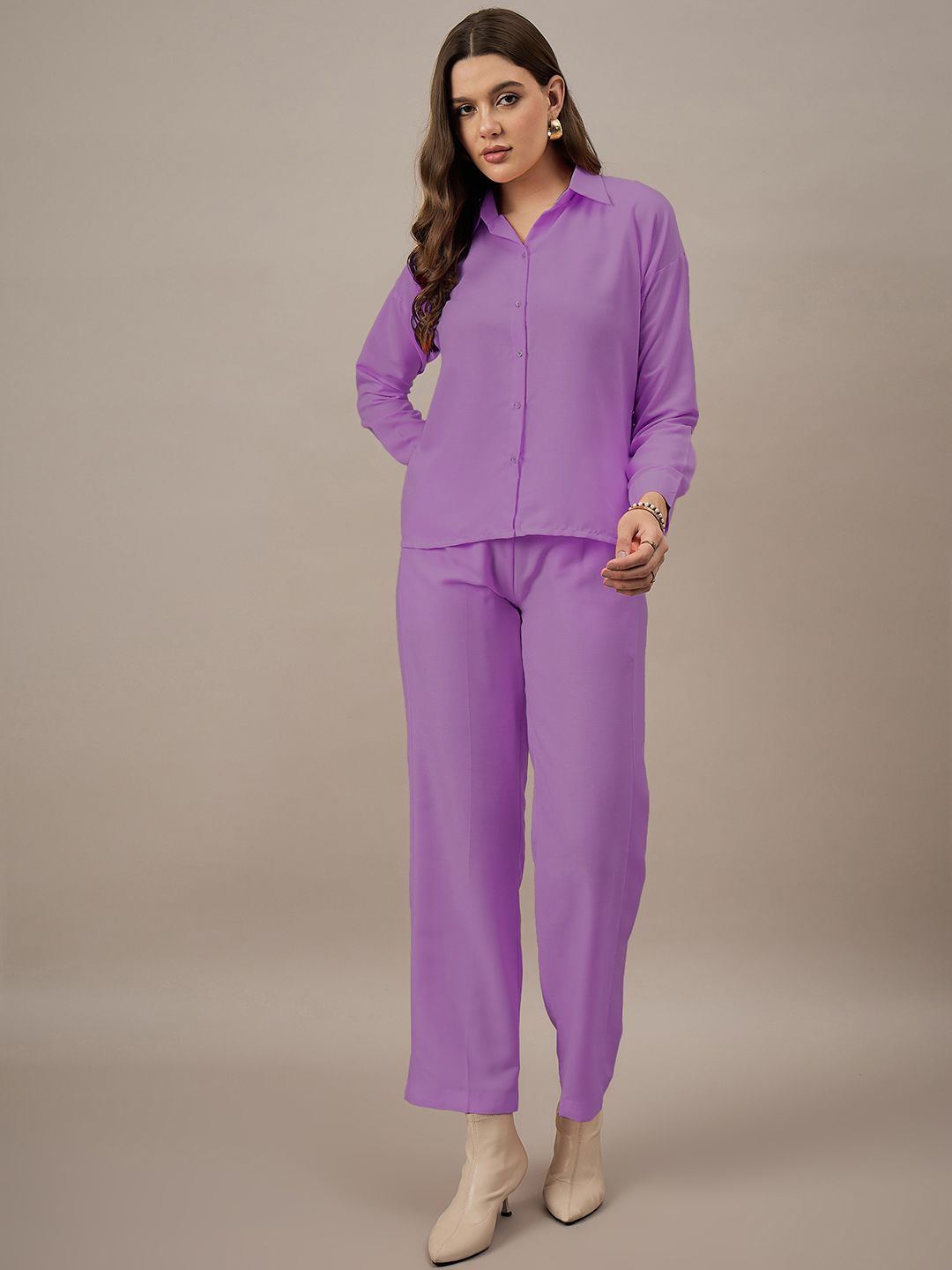 

The Roadster Lifestyle Co. Shirt & Trouser, Lavender