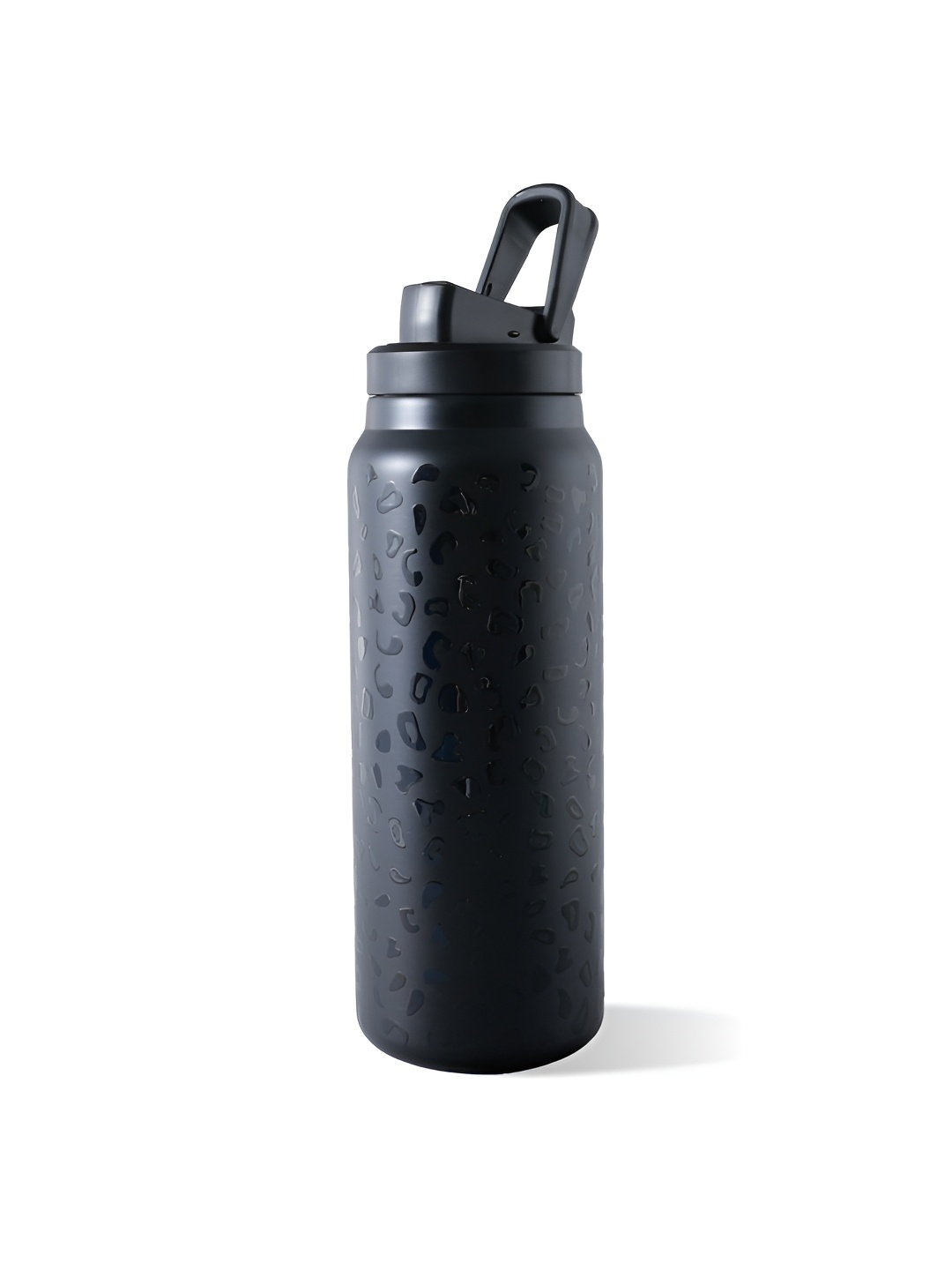 

The Better Home Black Leopard Printed Stainless Steel Vacuum Insulated Water Bottle 900ml