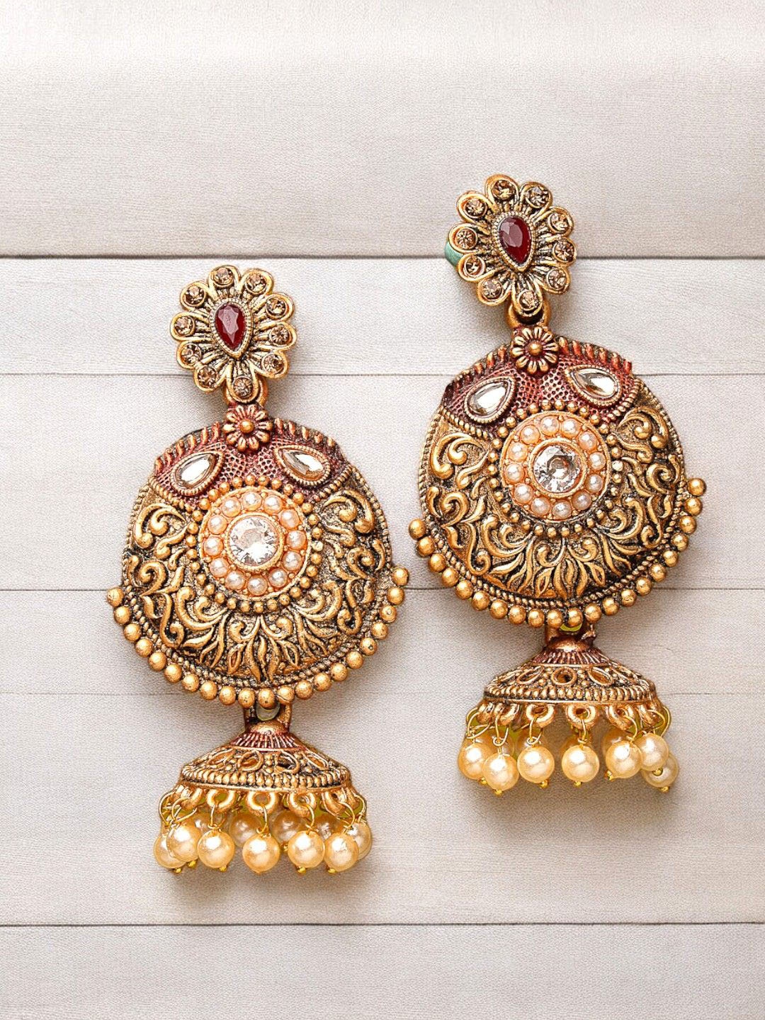 

ADIVA Gold-Plated Kundan Studded & Beaded Floral Jhumkas