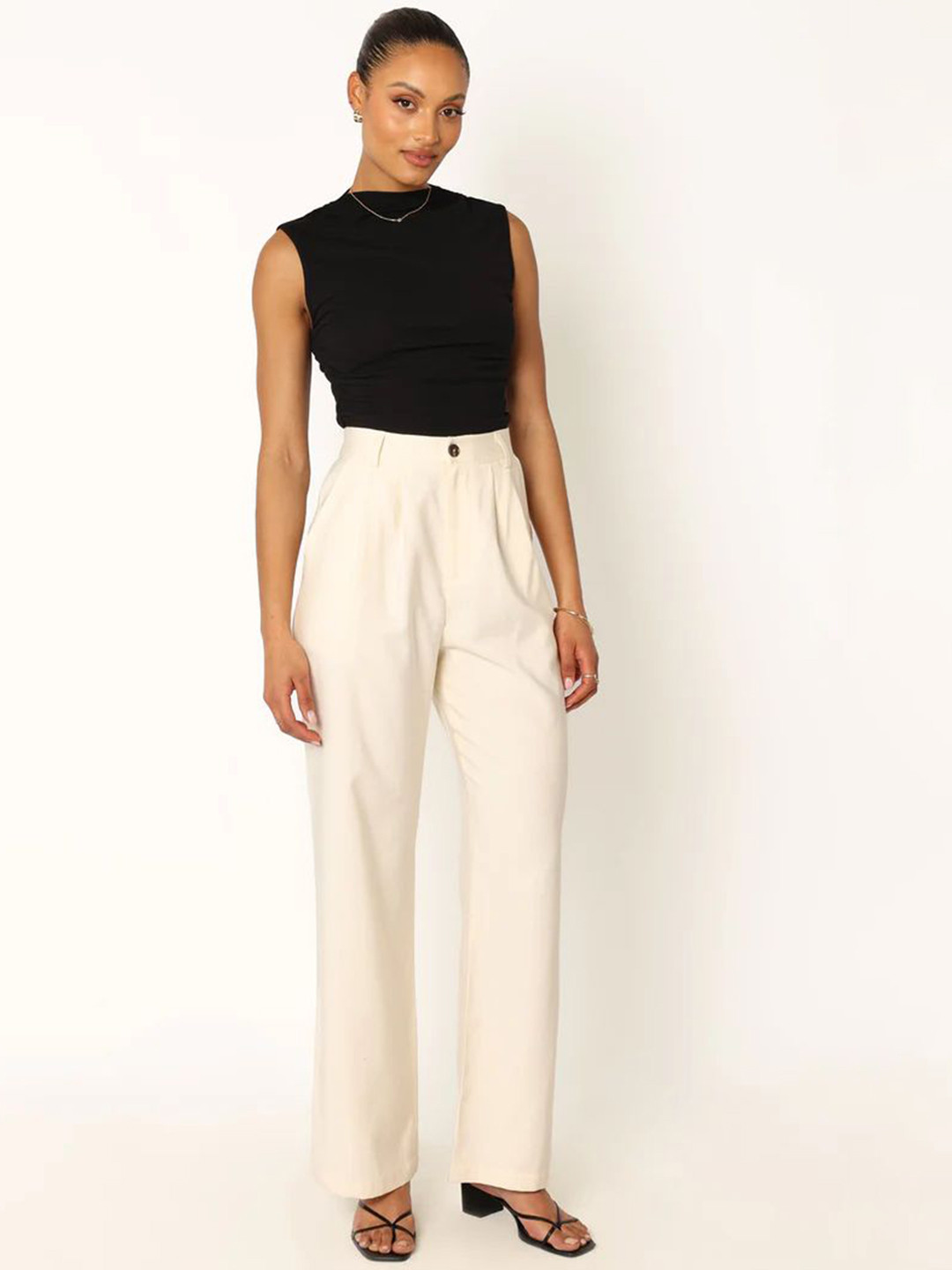 

FNOCKS Women Tailored High-Rise Machine Weave Straight Fit Trousers, Cream