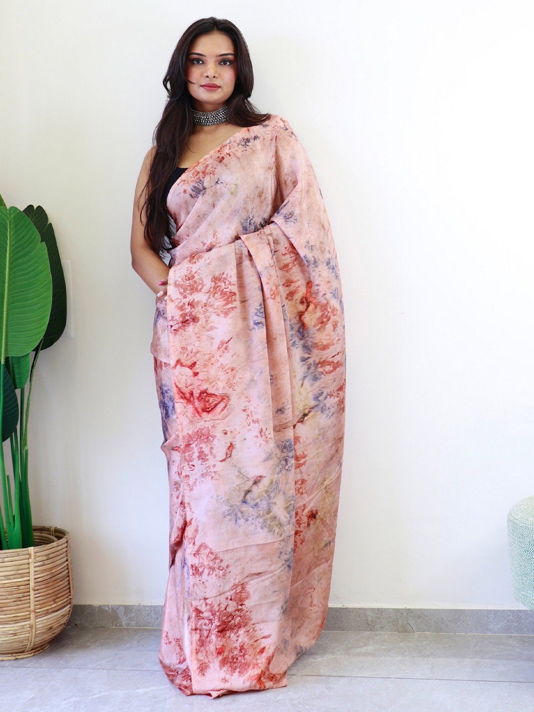 

Reeta Fashion Tie and Dye Ready to Wear Saree, Peach