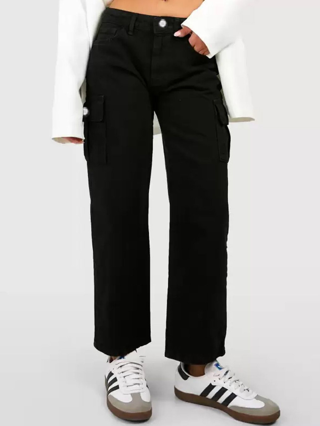 

MASTERLY WEFT Women Super Relaxed Fit High-Rise Mildly Distressed Stretchable Jeans, Black