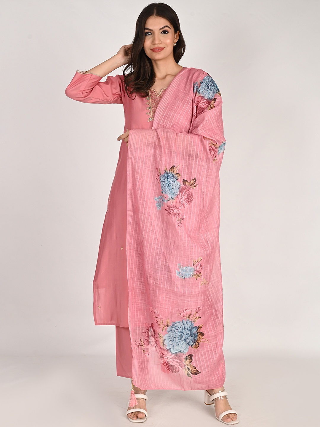 

Girly Girls Floral Yoke Design Straight Thread Work Kurta with Trousers & Dupatta, Peach