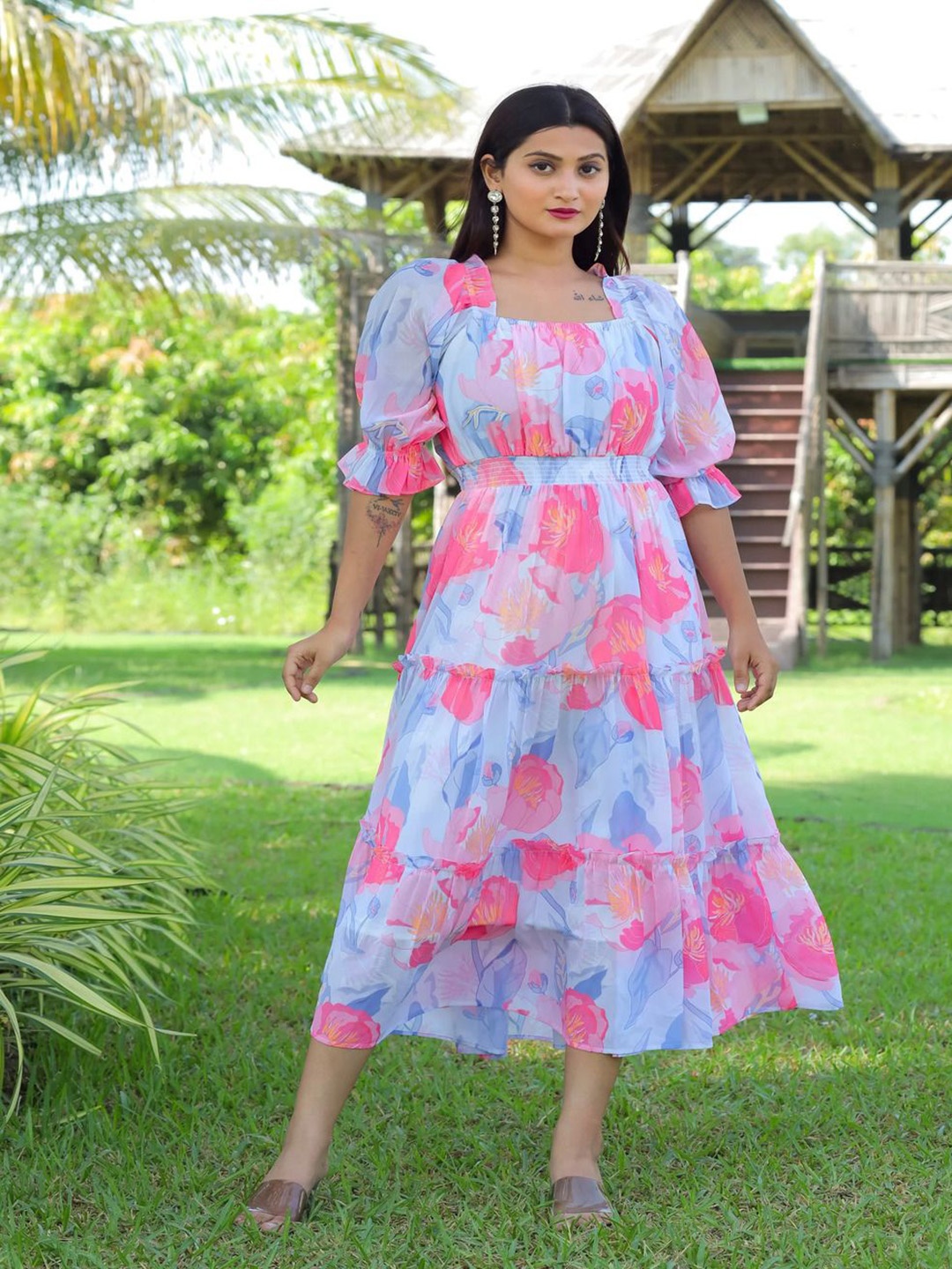 

Sadika Floral Printed Square Neck Puff Sleeves Ruffled Tiered Fit and Flare Dress, Turquoise blue