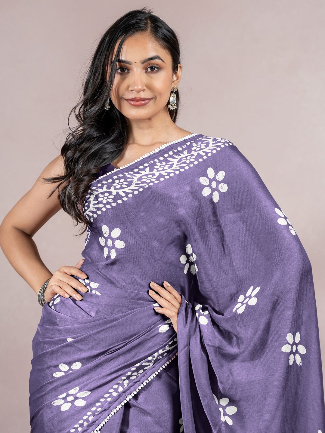 

MIRCHI FASHION Block Print Poly Chiffon Batik Traditional Saree, Purple