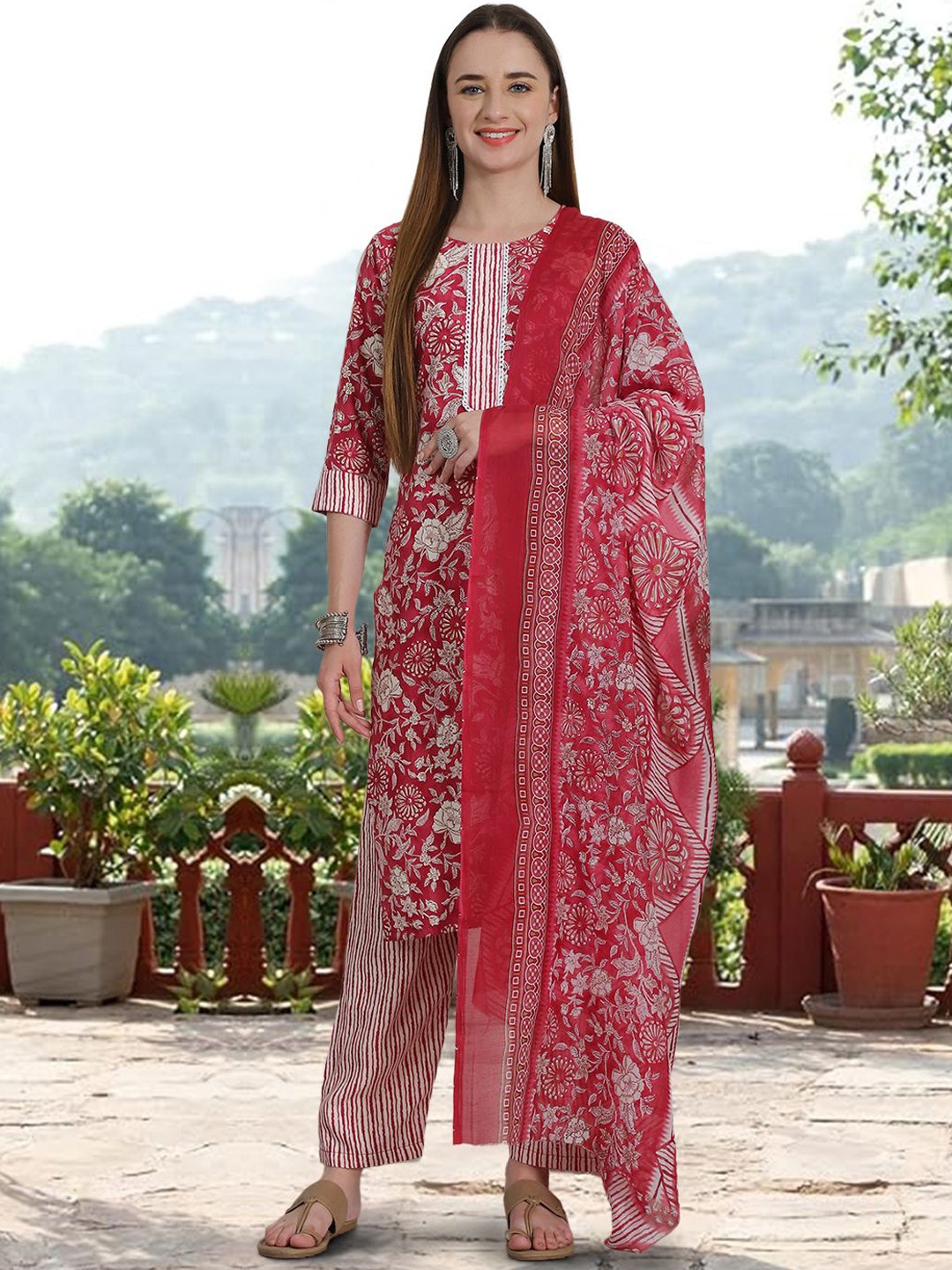 

7Threads Floral Printed Pure Cotton Straight Kurta with Trousers & Dupatta, Pink