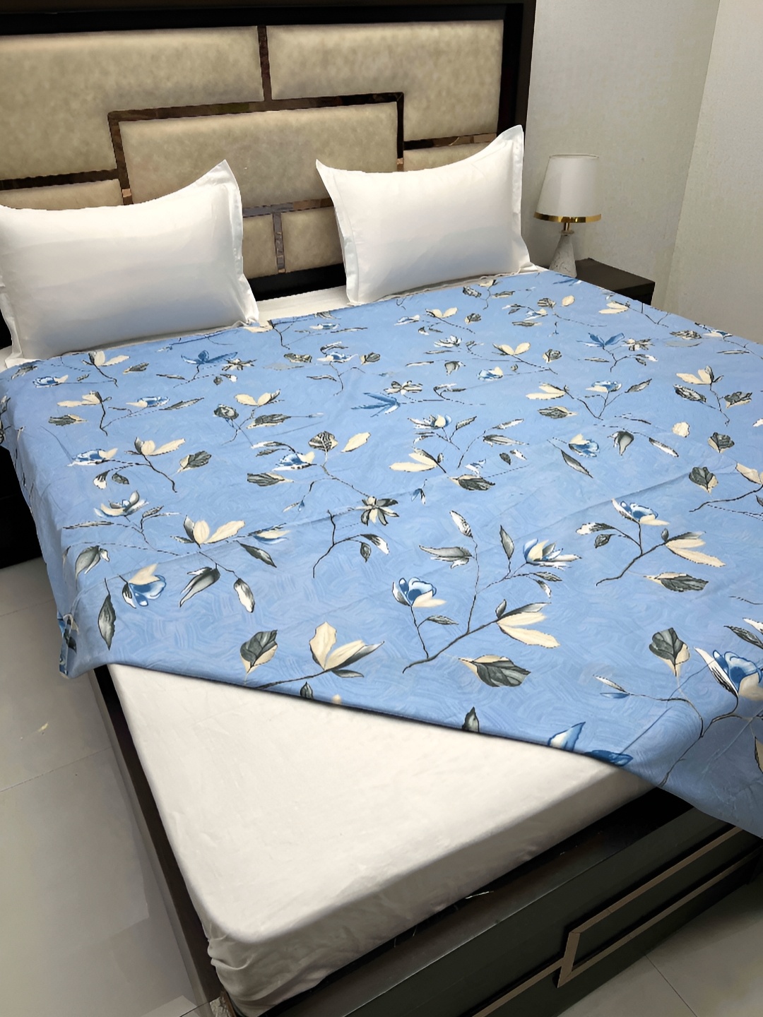 

Pure Decor Blue & Black Printed Pure Cotton Duvet Cover With Zipper