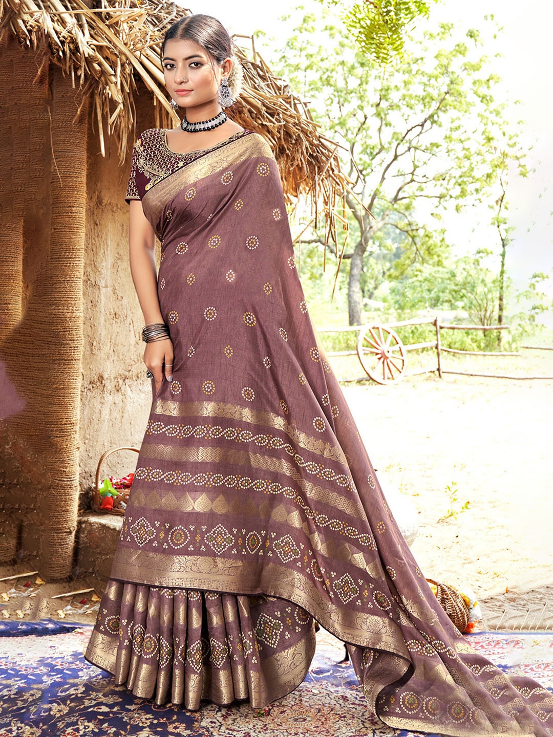 

VIRICA Bandhani Printed Zari Pure Silk Saree, Brown