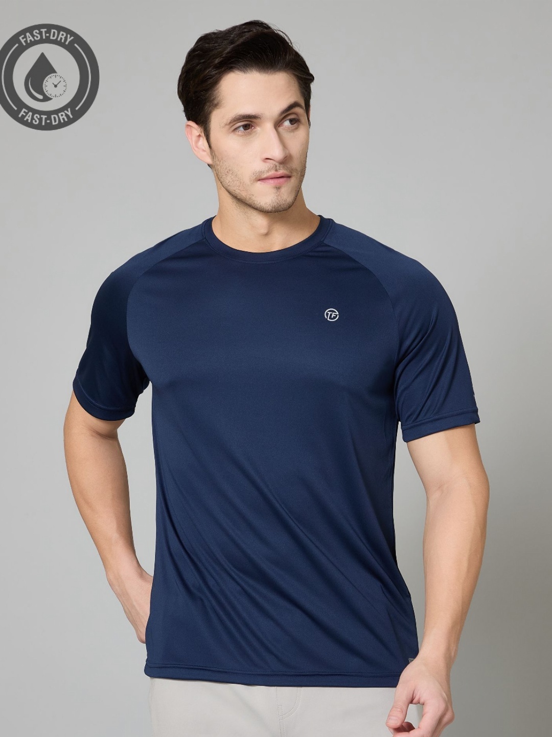 

TURNFIT Men Applique T-shirt, Blue