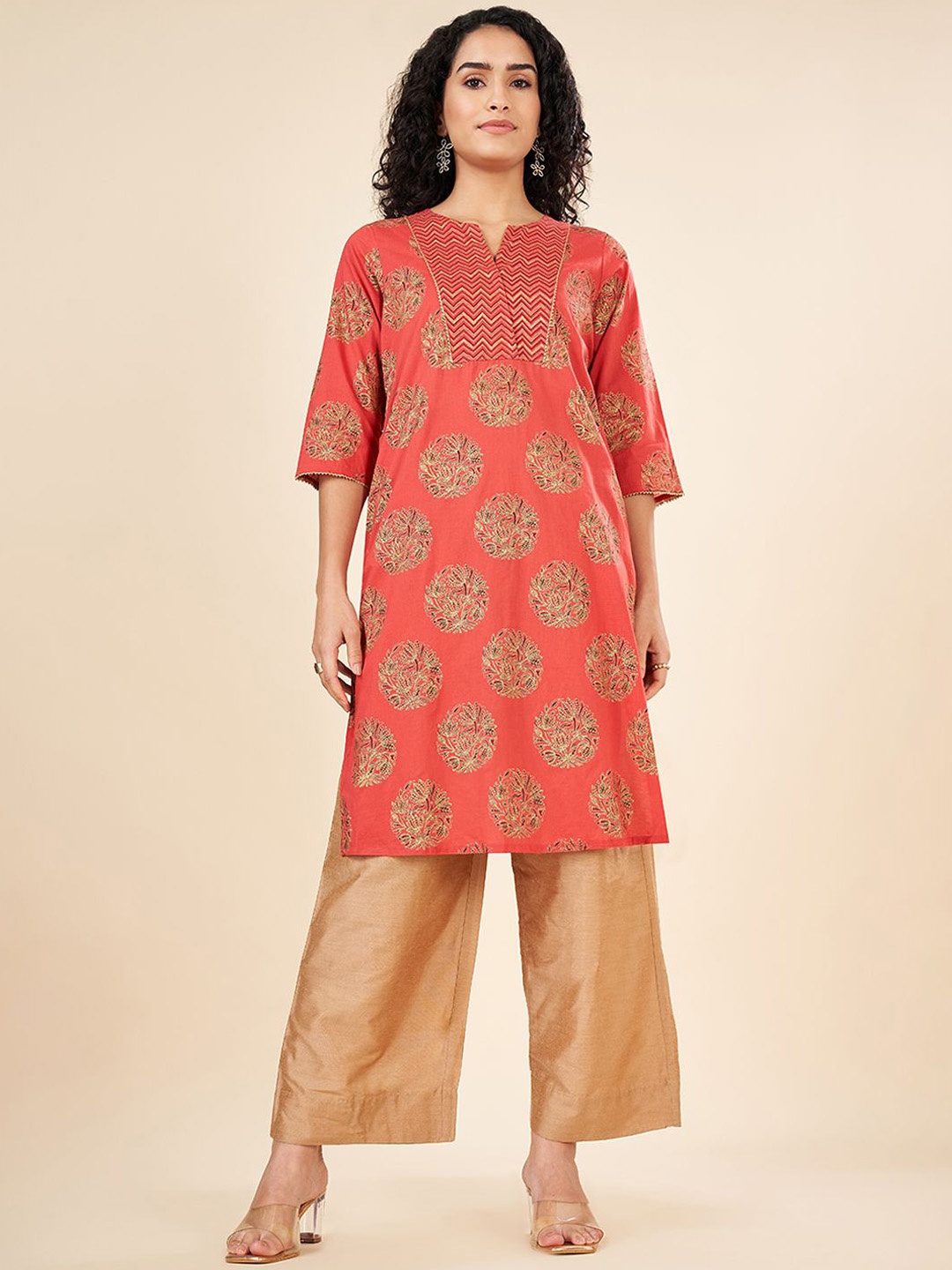 

RANGMANCH BY PANTALOONS Floral Printed Notched Neck Pure Cotton Straight Kurta, Rust