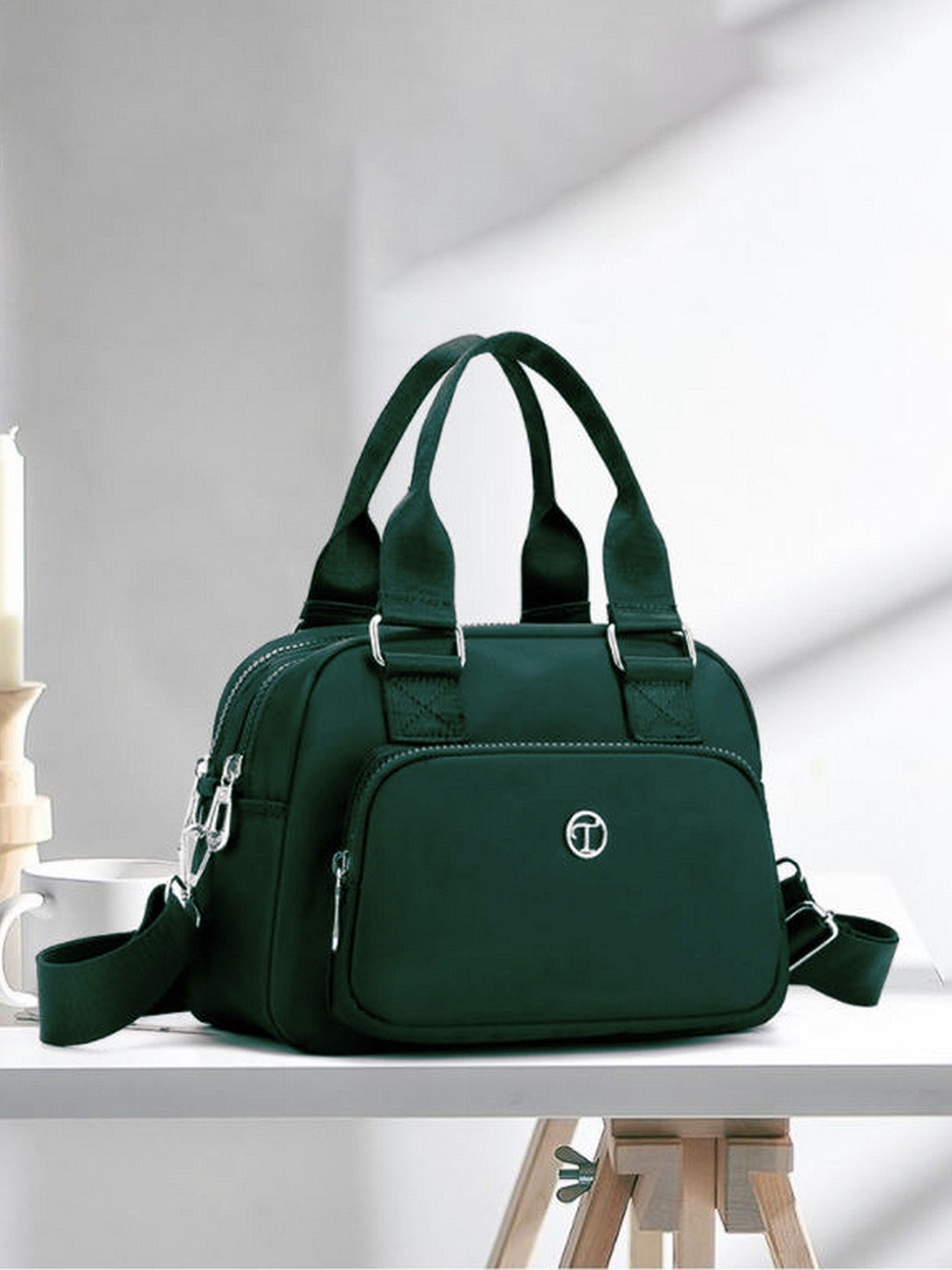 

Diva Dale Oversized Structured Shoulder Bag with Tasselled, Green