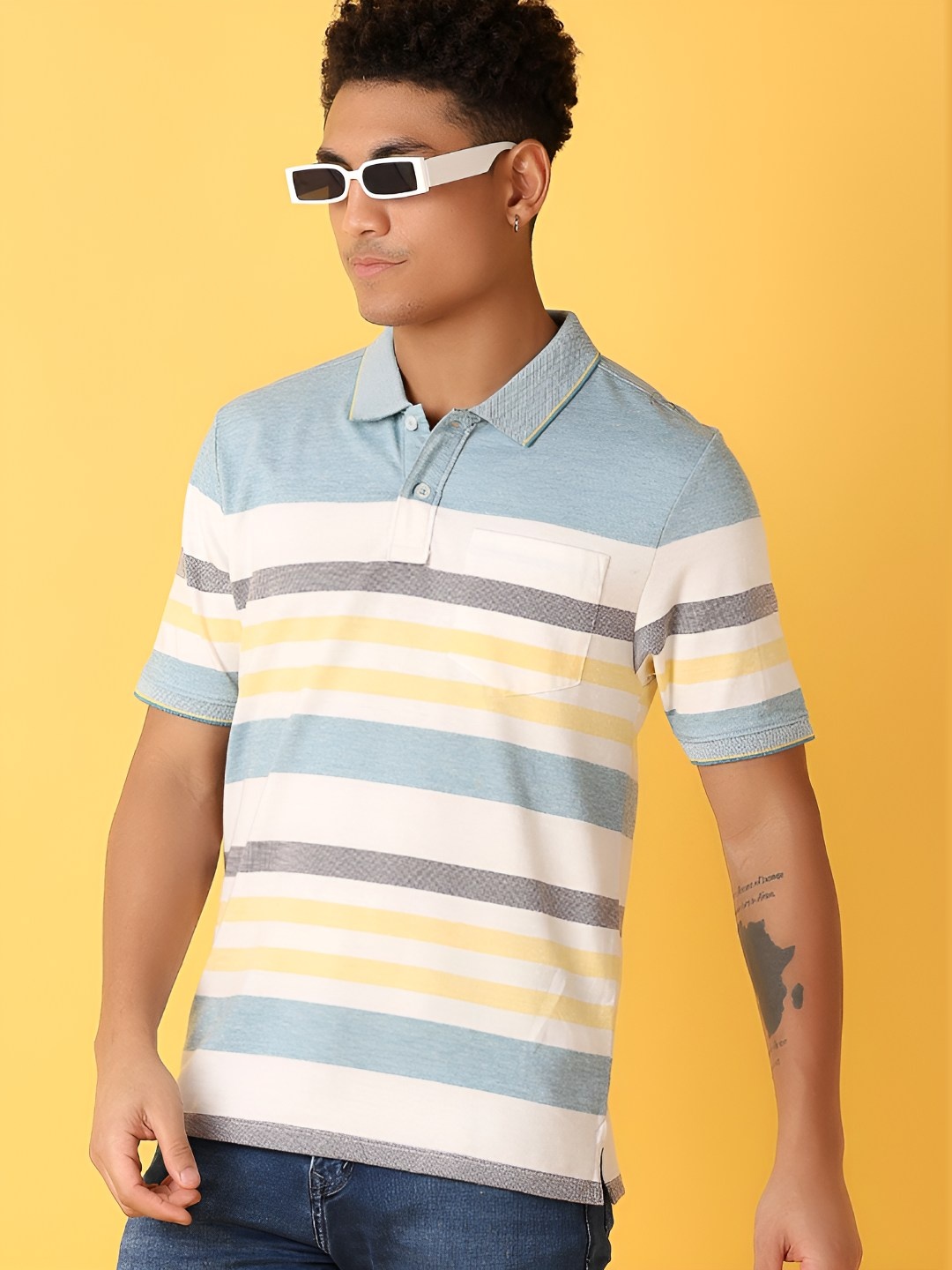 

V-Mart Men Striped Polo Collar T-shirt, Off white