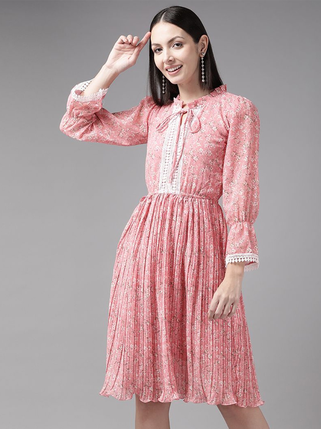 

BAESD Floral Printed Tie-Up Neck Puff Sleeve Georgette Fit and Flare Dress, Pink