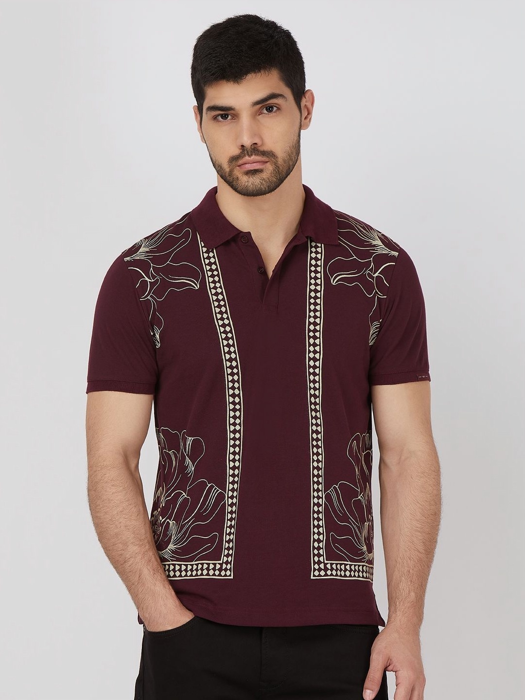 

Mufti Men Typography Printed Polo Collar Applique Slim Fit T-shirt, Maroon