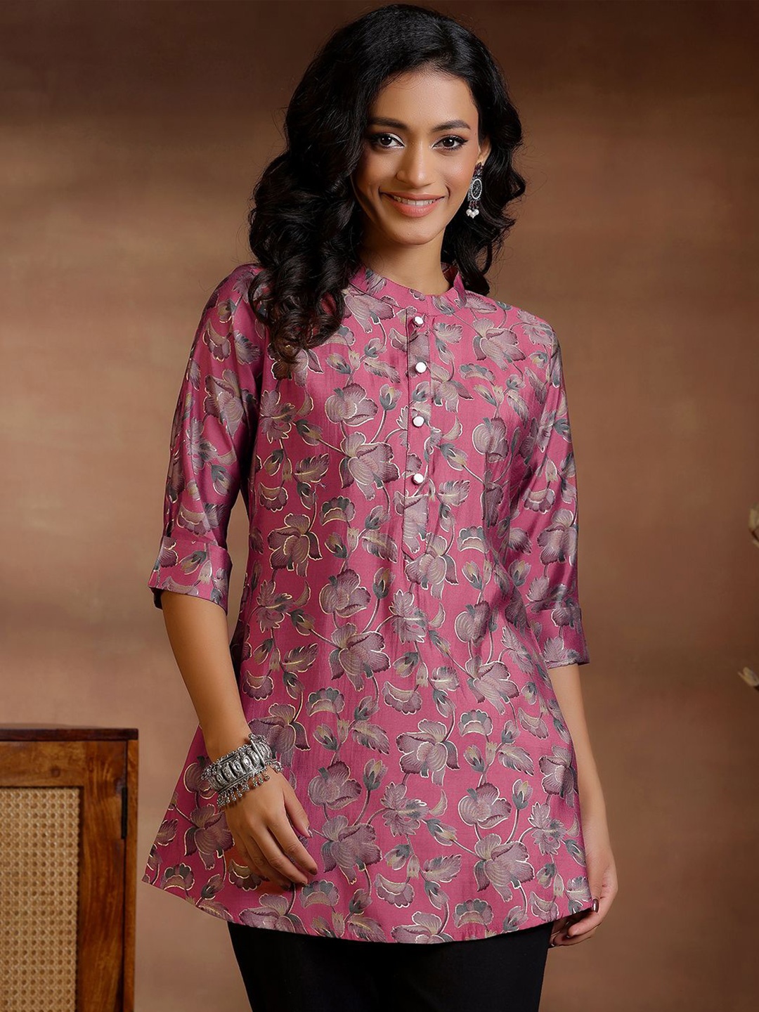 

Libas Floral Printed Kurti, Mauve