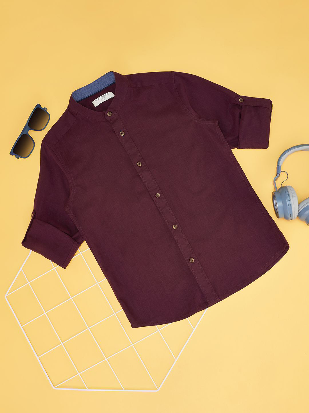 

Pantaloons Junior Boys Spread Collar Solid Cotton Casual Shirt, Maroon