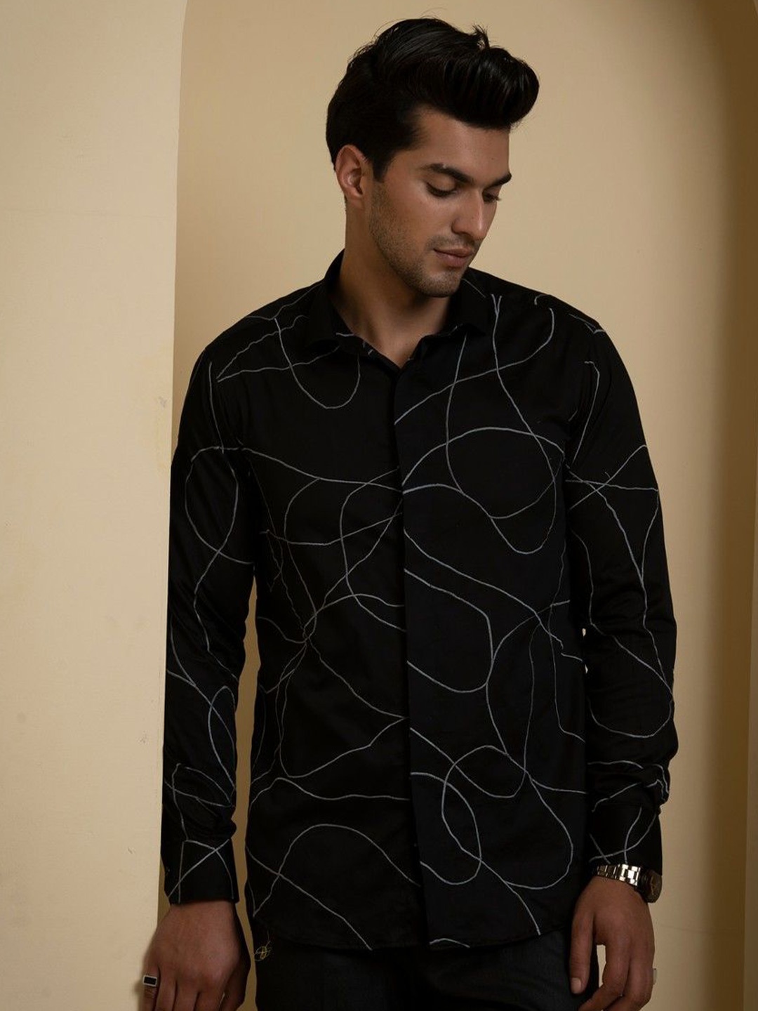 

HILO DESIGN Men Original Opaque Printed Party Shirt, Black