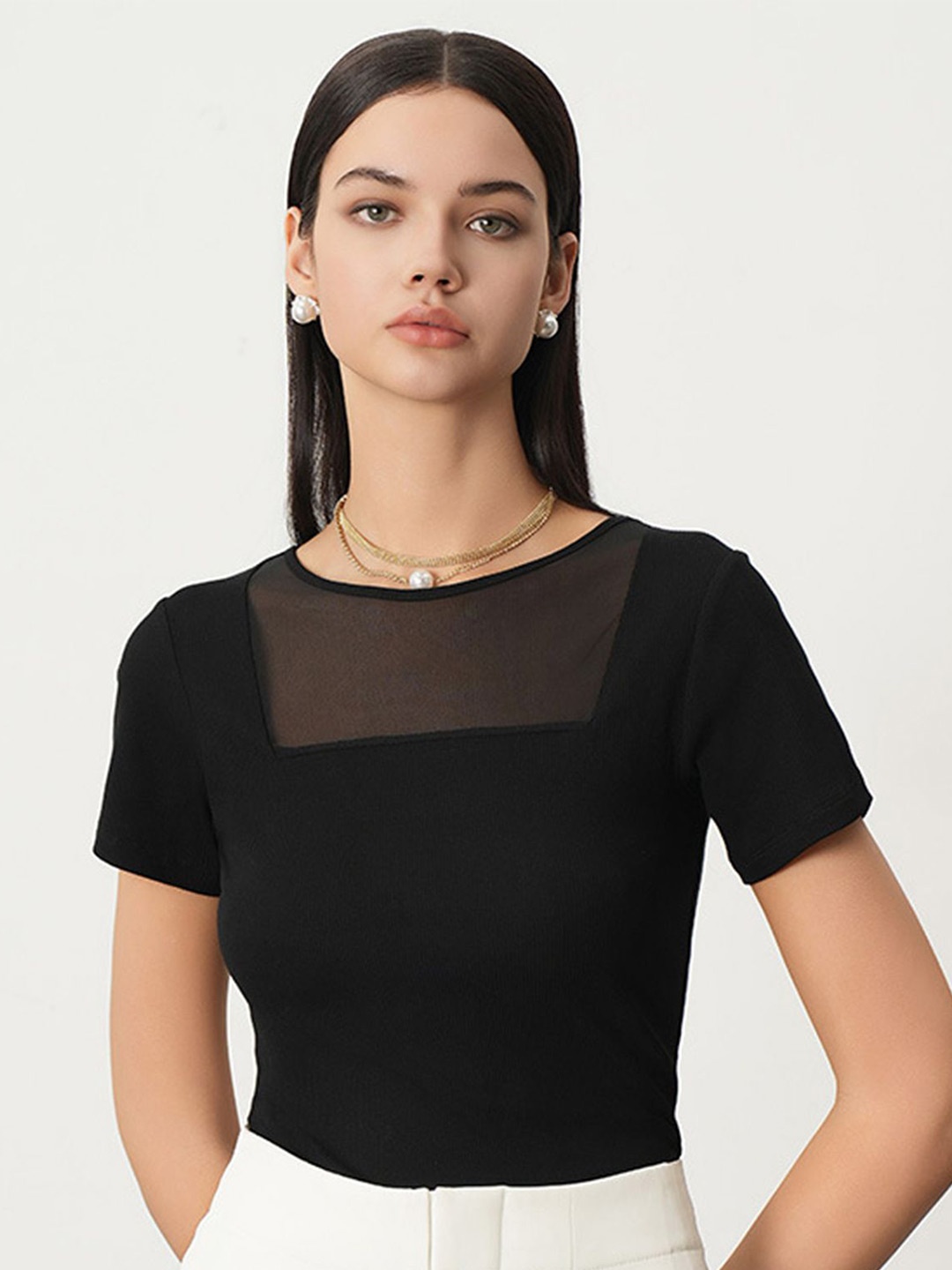 

LULU & SKY Top, Black