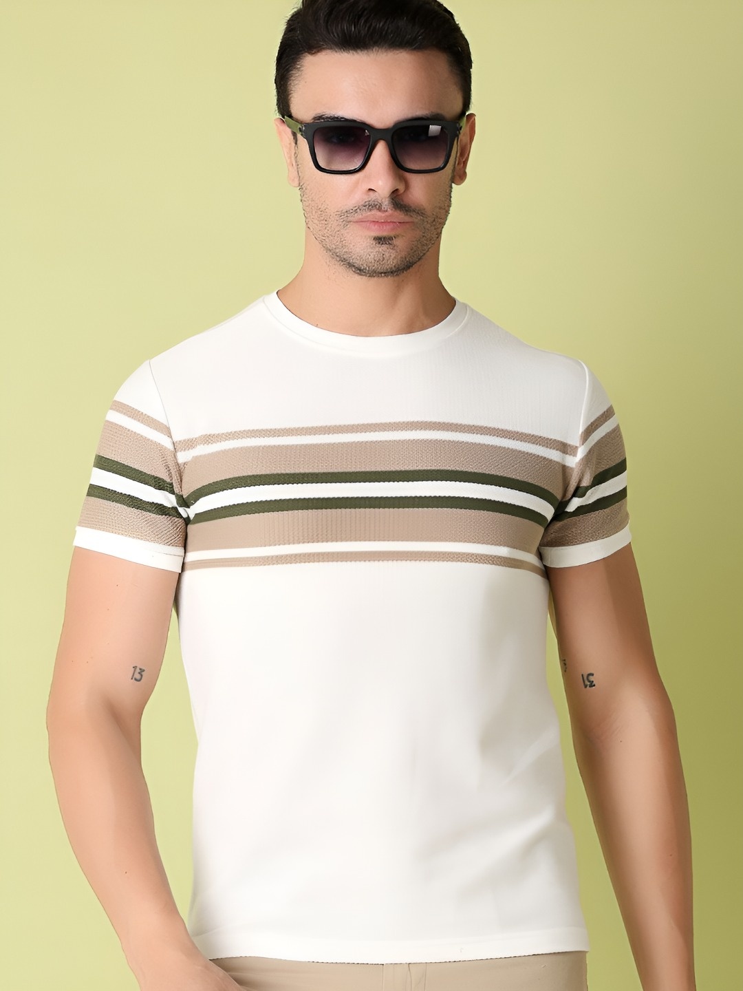 

V-Mart Men Striped Round Neck Slim Fit T-shirt, White