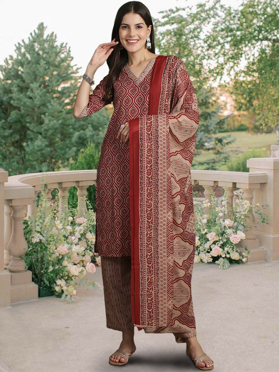 

7Threads Ethnic Motifs Printed V-Neck Pure Cotton Straight Kurta With Trousers & Dupatta, Maroon