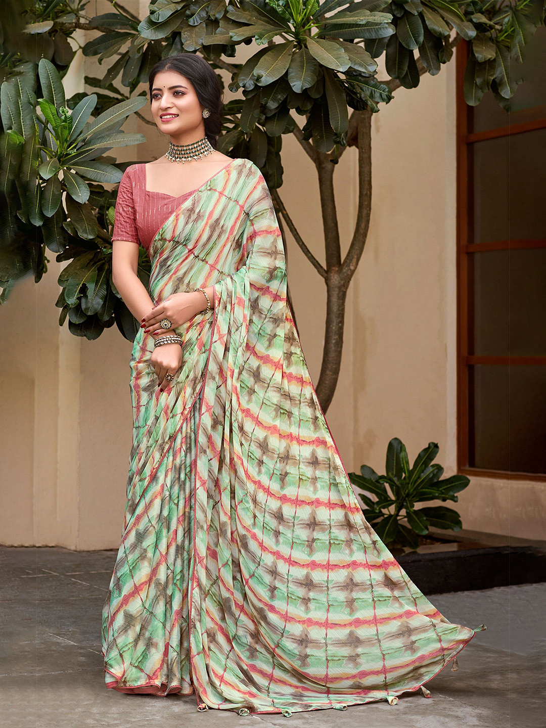 

VIRICA Printed Pure Silk Saree, Green