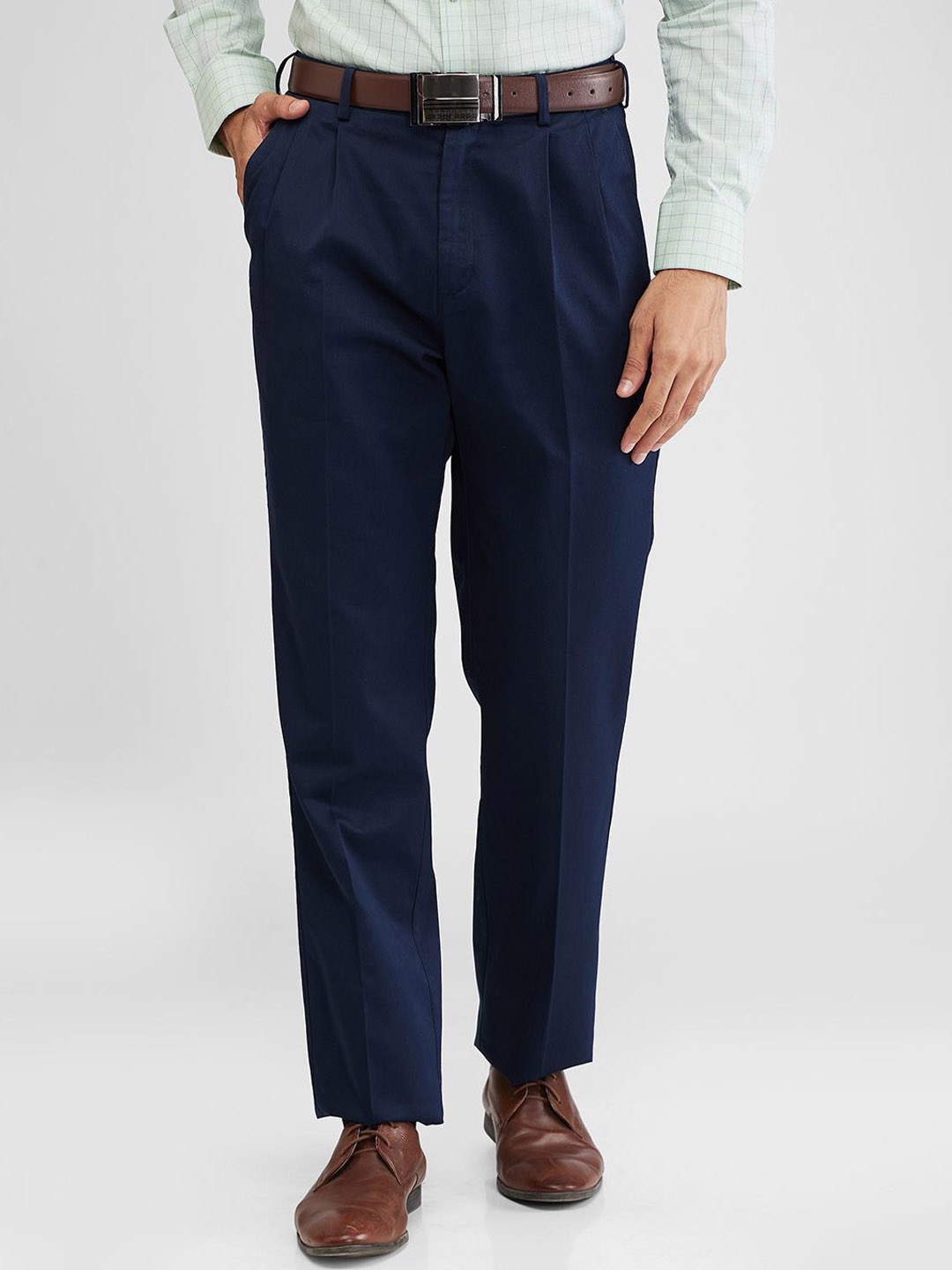 

ColorPlus Men Custom Pleated Mid-Rise Trousers, Blue