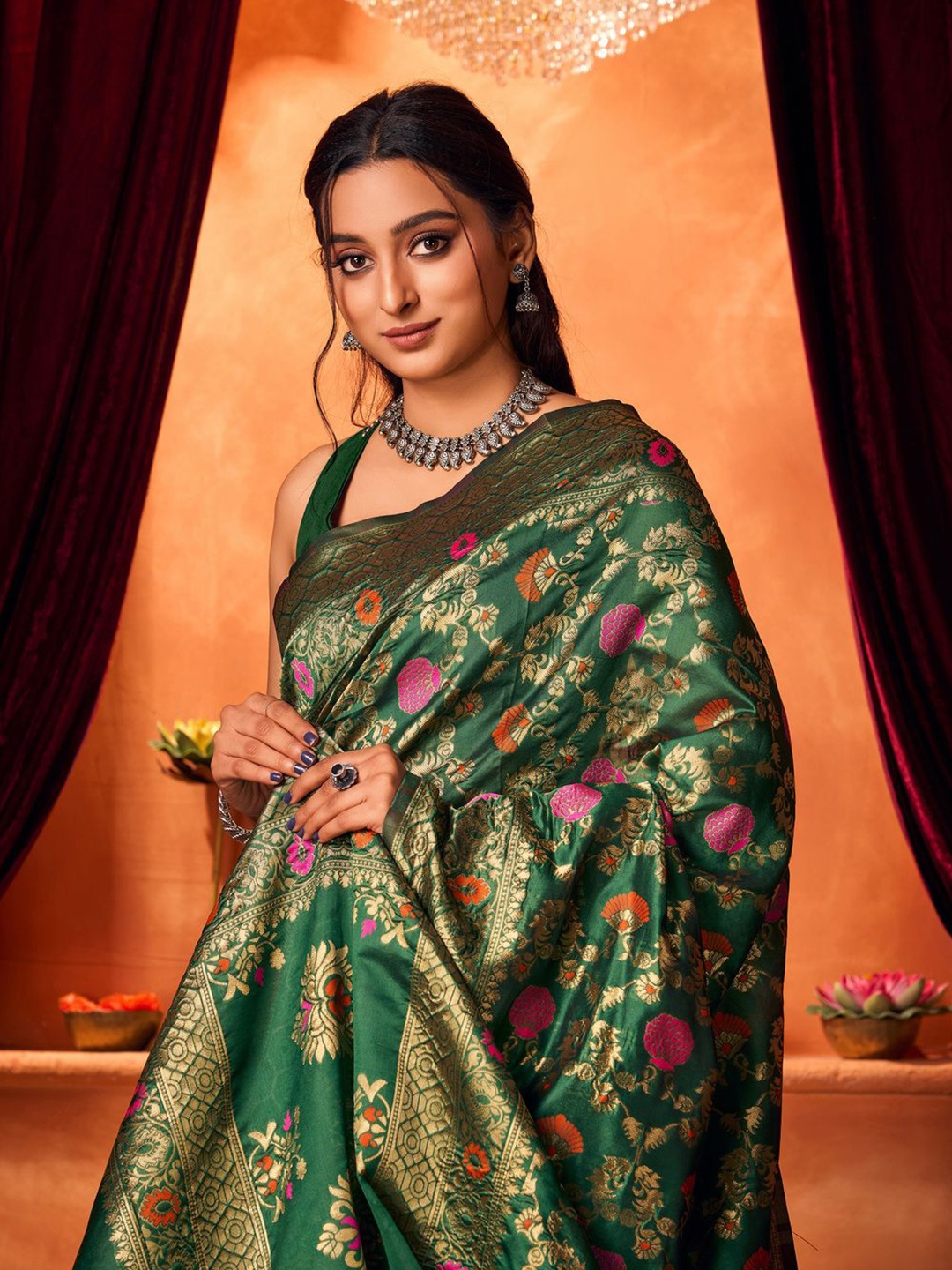 

Mitera Woven Design Zari Pure Silk Banarasi Saree, Green