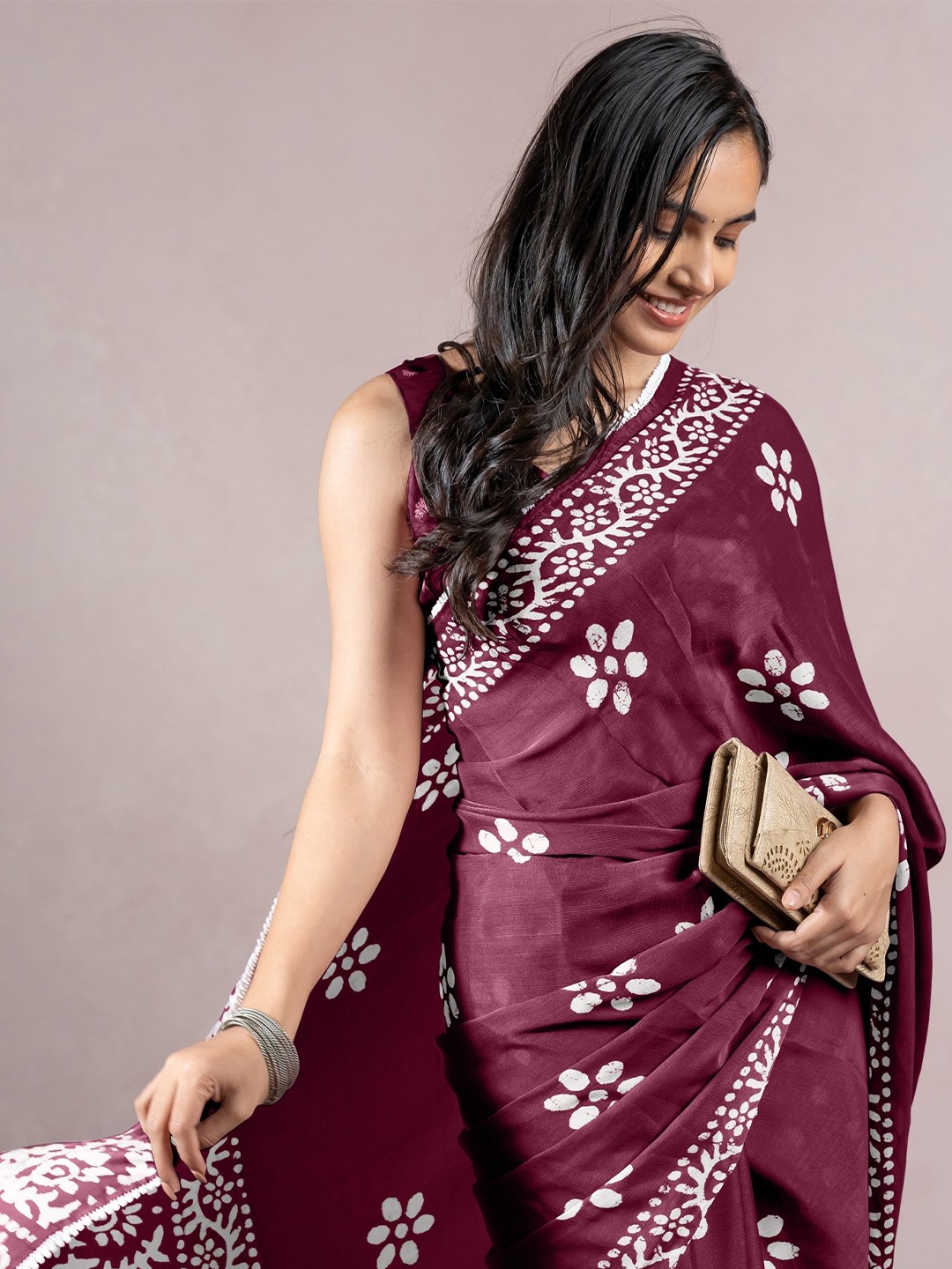 

MIRCHI FASHION Block Print Poly Chiffon Batik Traditional Saree, Burgundy