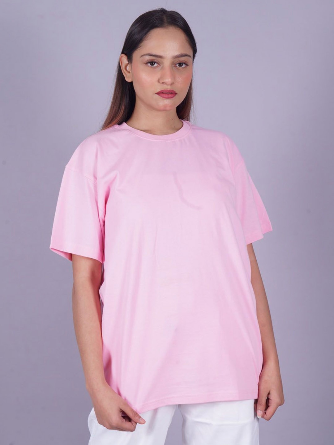 

VYVE Women Round Neck Solid T-shirt, Pink