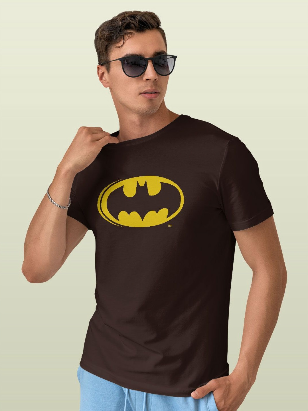 

macmerise Men Printed Applique T-shirt, Brown