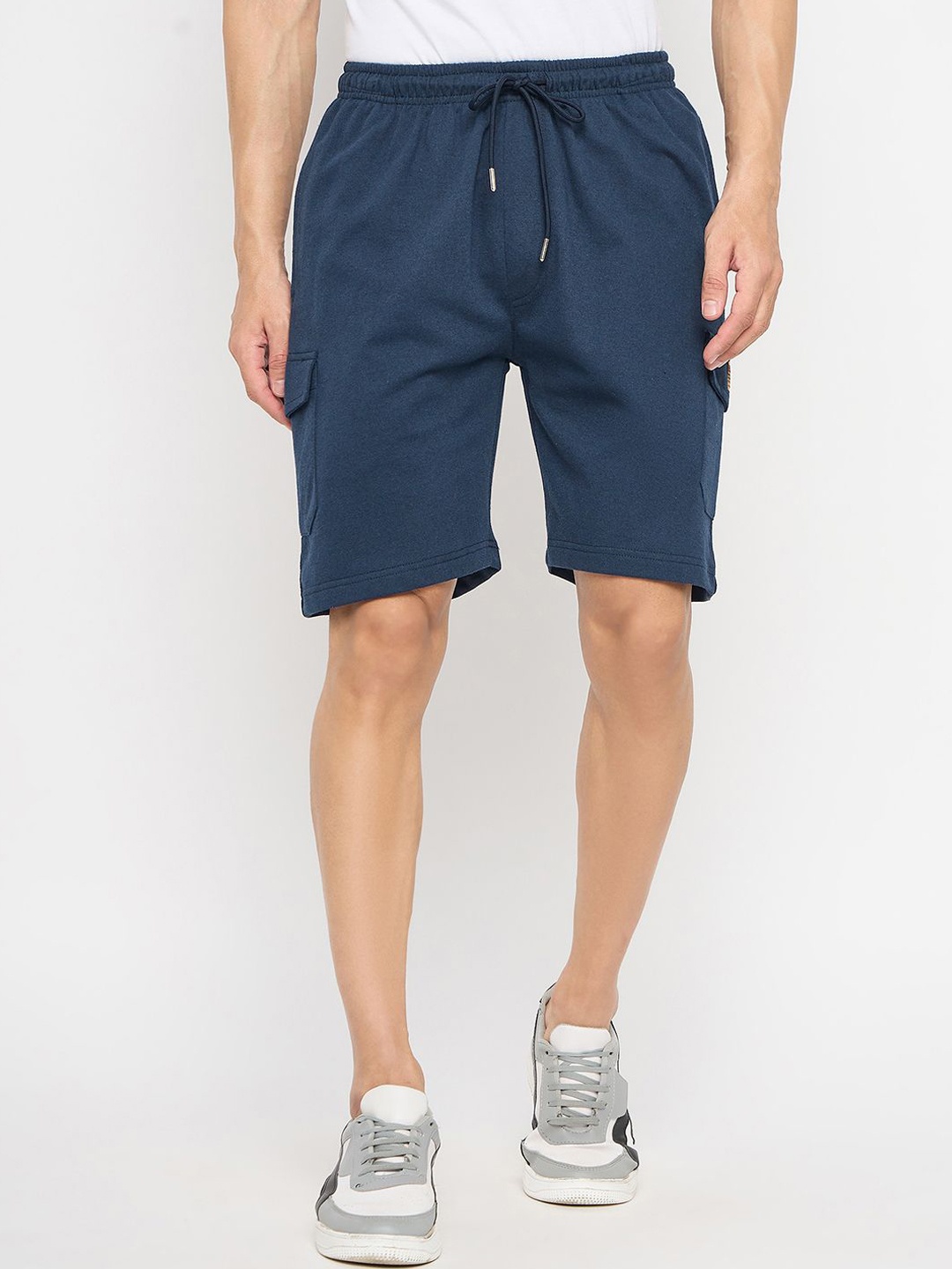 

Adobe Men Regular Fit Mid-Rise Sports Shorts, Navy blue