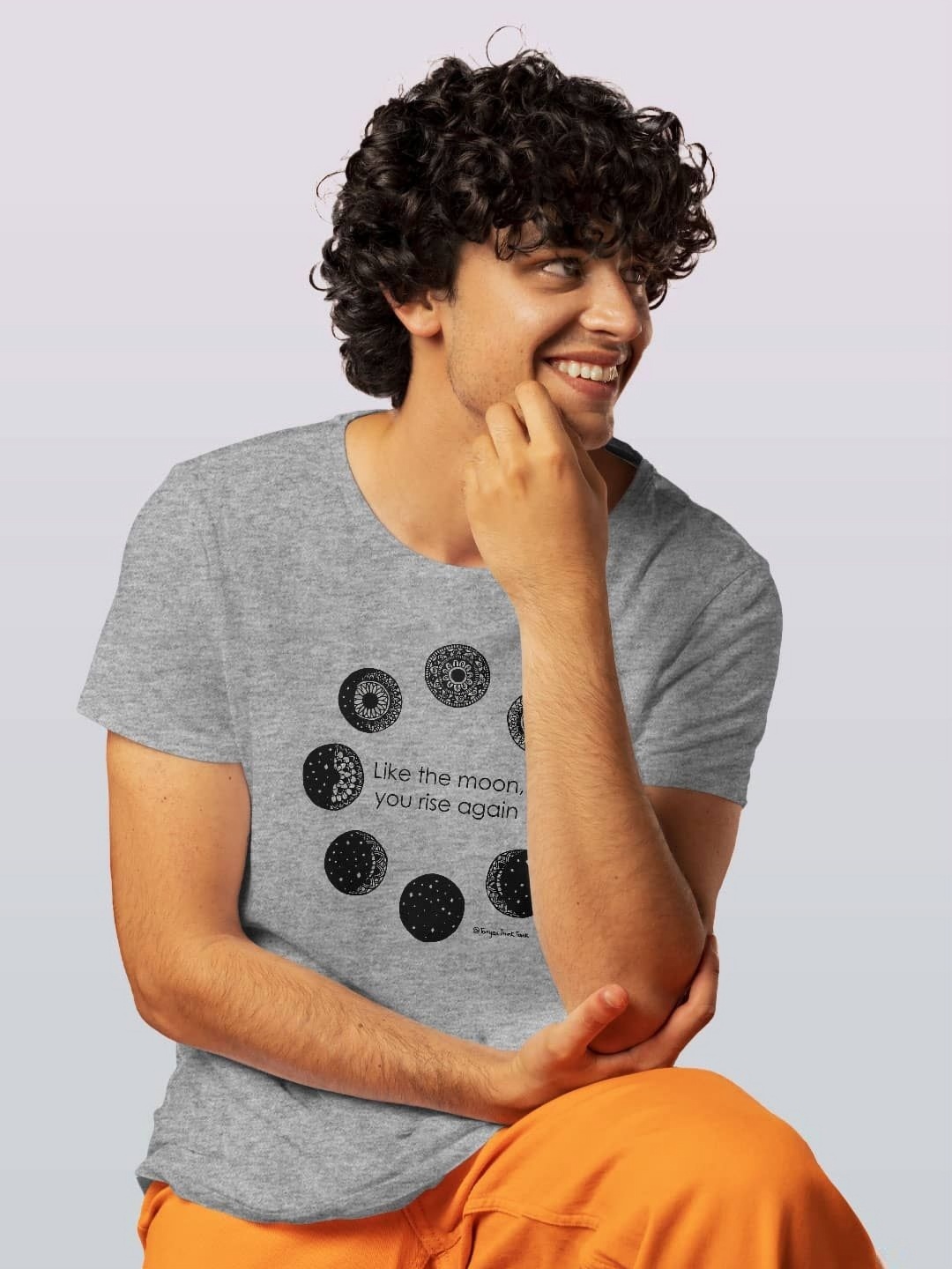 

macmerise Men Printed V-Neck Extended Sleeves T-shirt, Grey