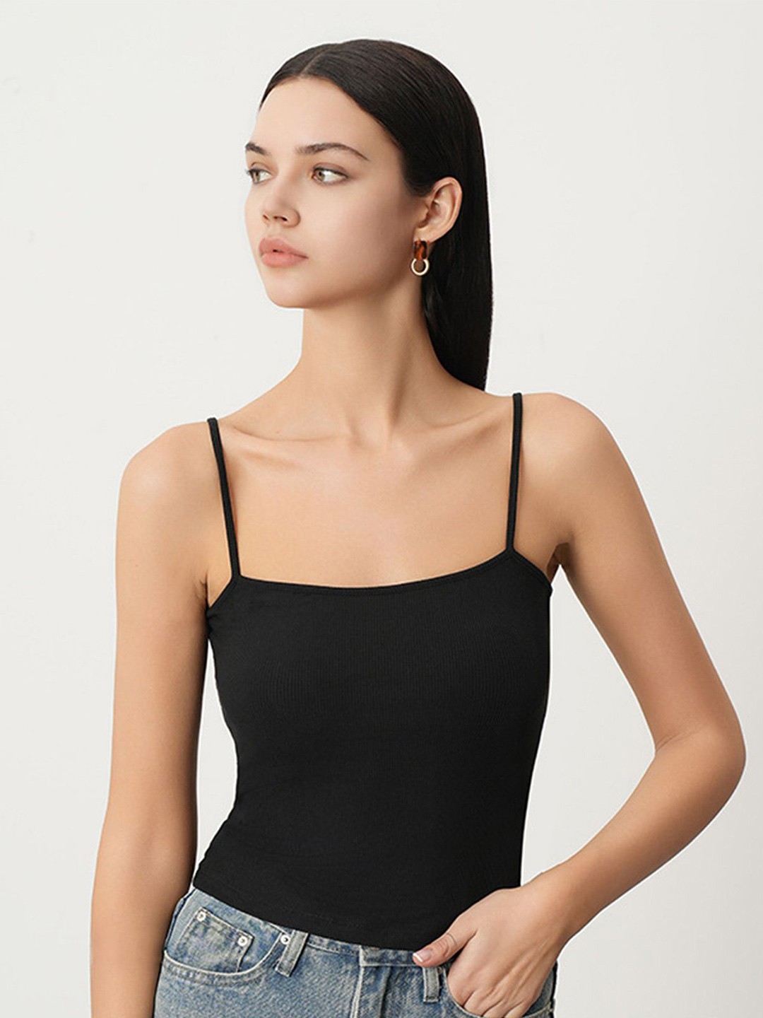 

LULU & SKY Top, Black