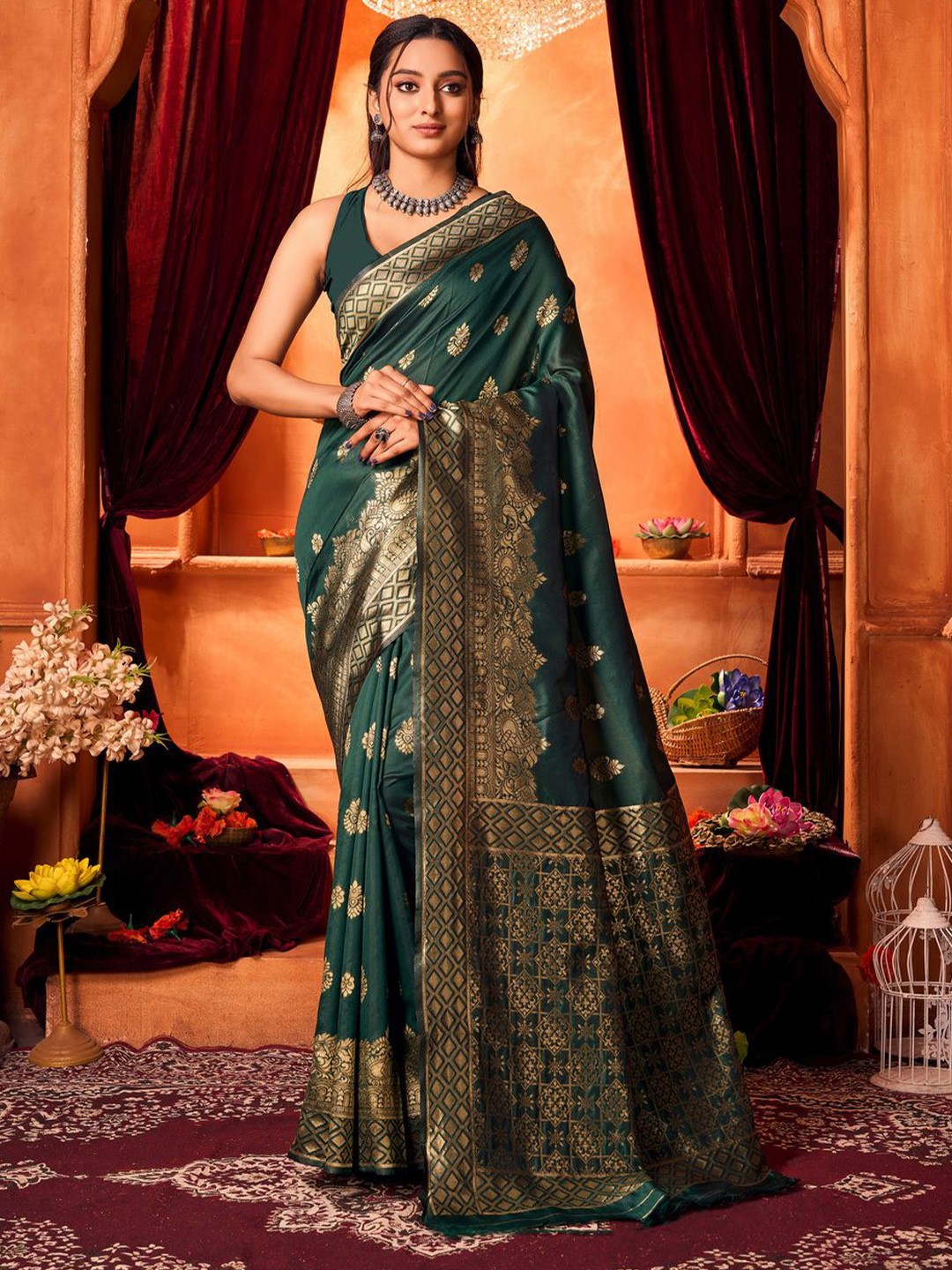 

Mitera Woven Design Zari Banarasi Saree, Green