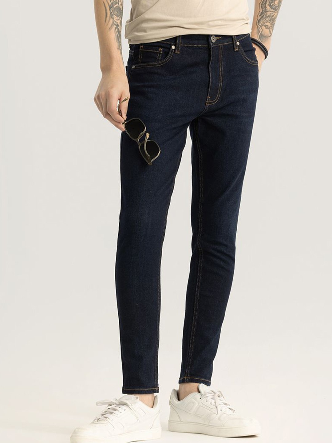 

Snitch Men Narrow Skinny Fit Clean Look Stretchable Jeans, Navy blue