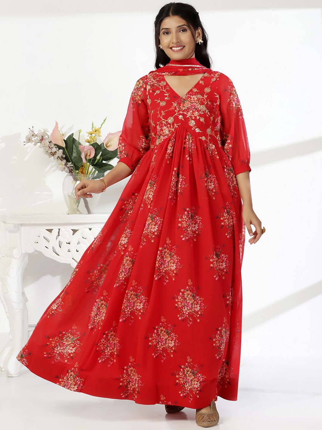 

FASHION DREAM Women Floral Printed Empire Maxi Ethnic Dress With Dupatta, Red