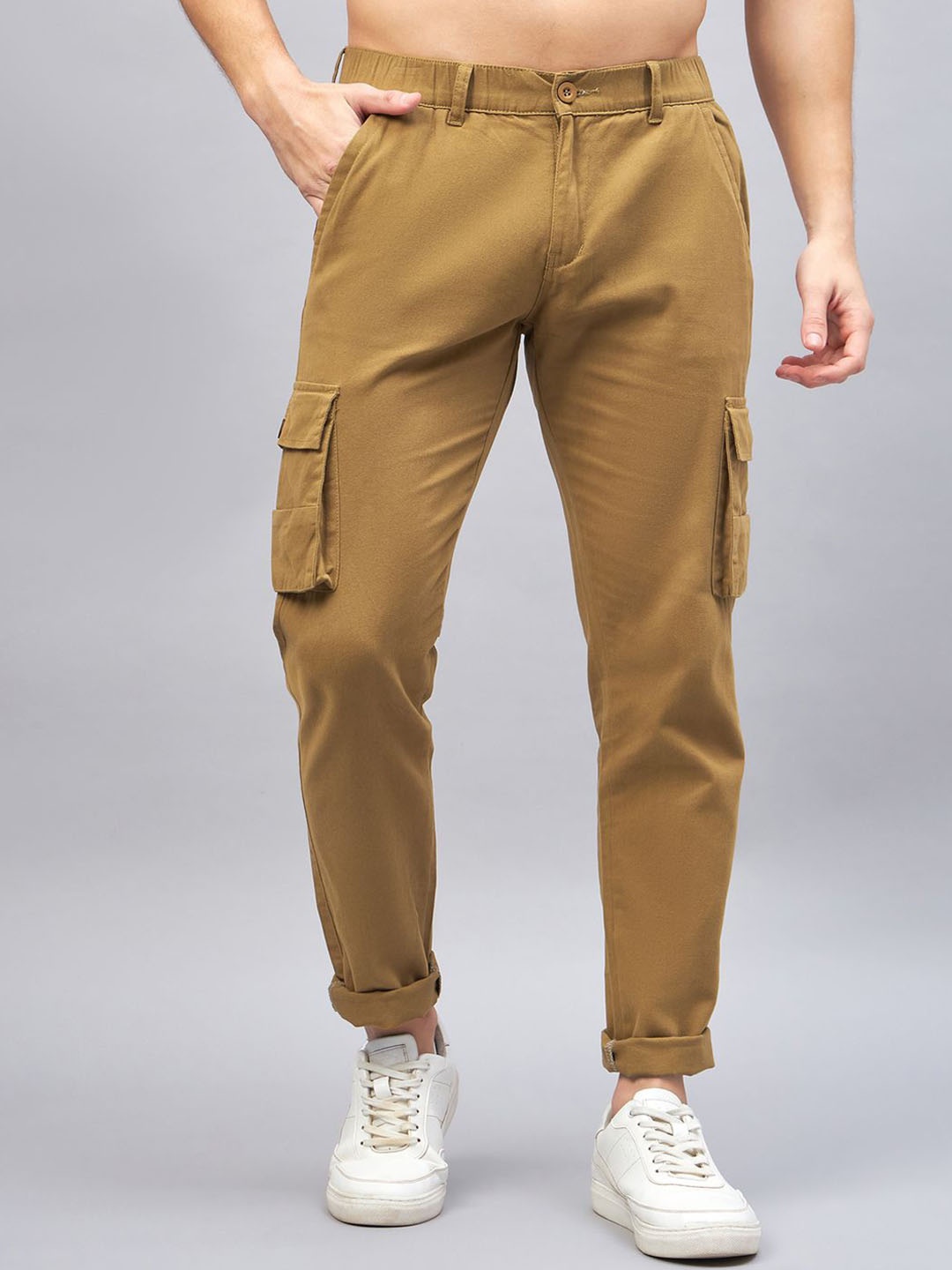 

STUDIO NEXX Men Relaxed Straight Leg Loose Fit Cargos Trousers, Gold