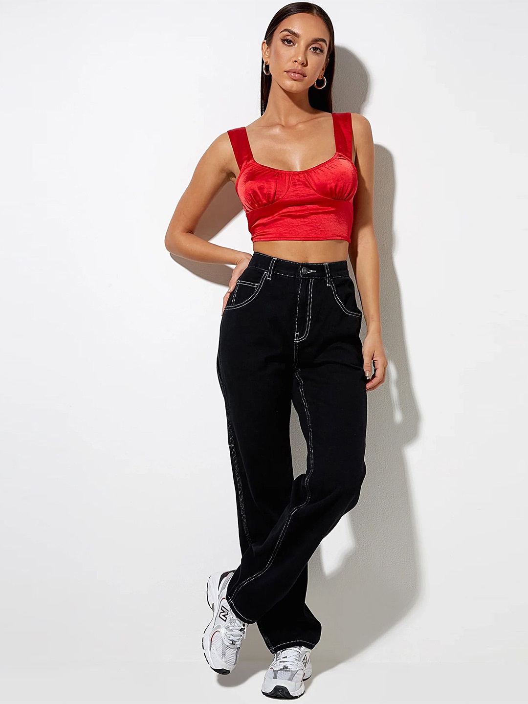 

LULU & SKY Sweetheart Neck Crop Top, Red