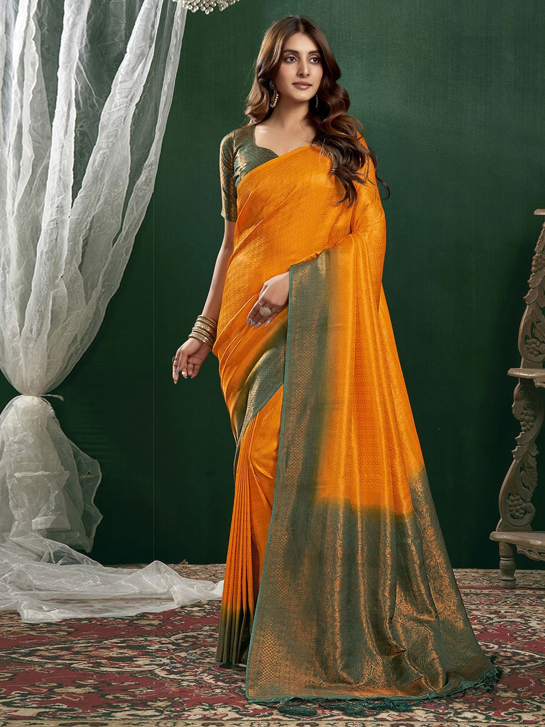 

Satrani Woven Design Zari Kanjeevaram Saree, Yellow