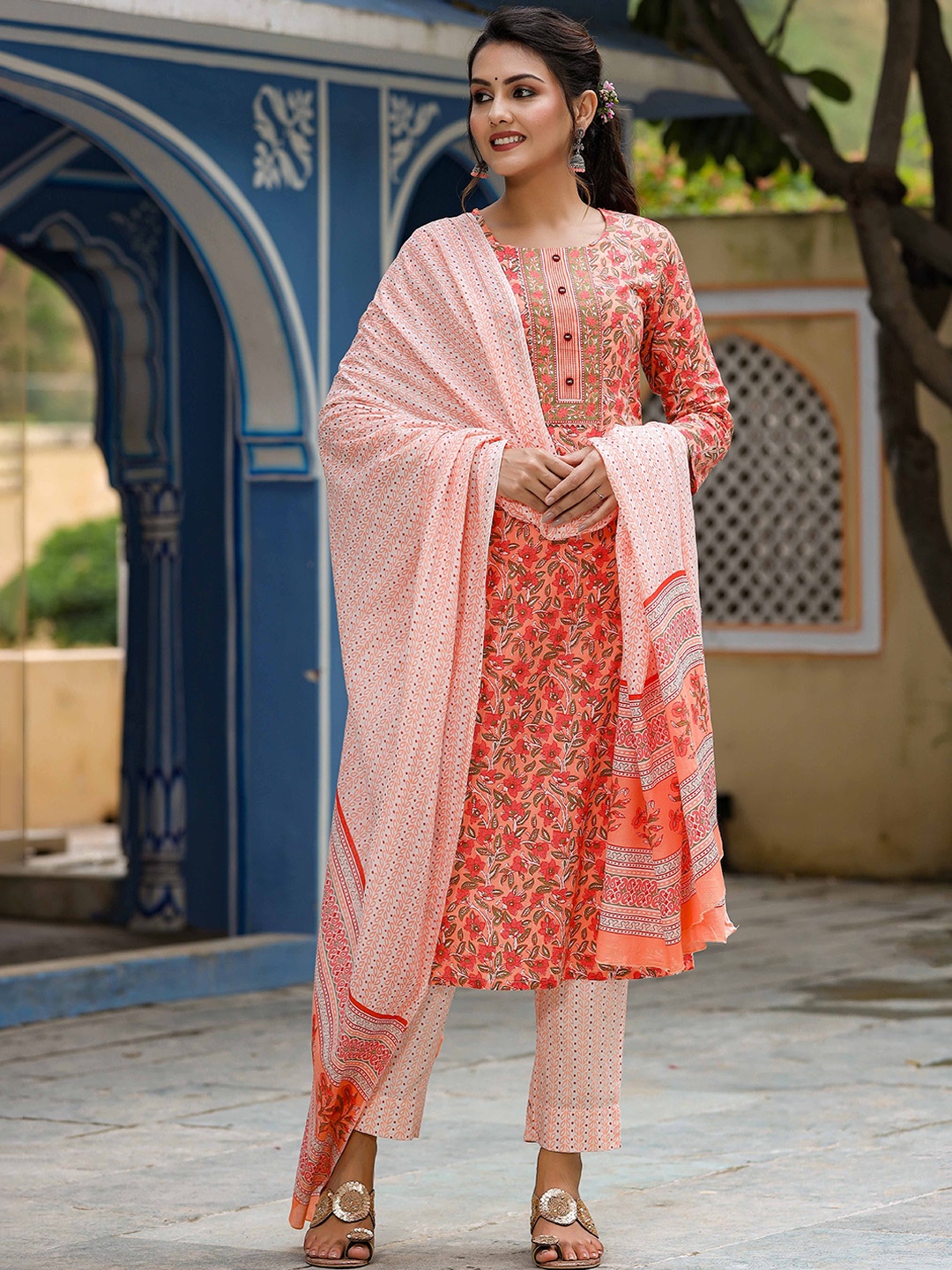 

Anouk Floral Printed Straight Kurta With Trousers & Dupatta, Peach