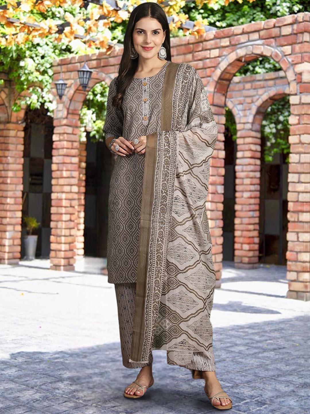 

7Threads Floral Printed Pure Cotton Straight Kurta with Trousers & Dupatta, Grey melange