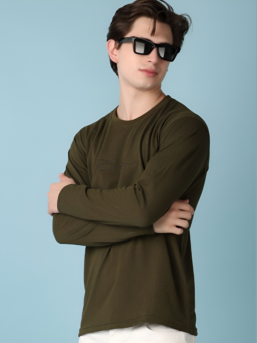 

V-Mart Men Graphic Printed Slim Fit T-shirt, Olive