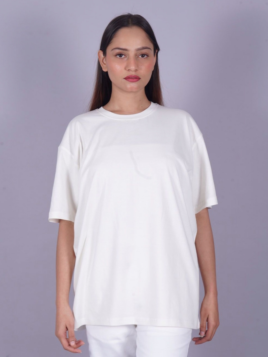 

VYVE Women Round Neck Solid T-shirts, White