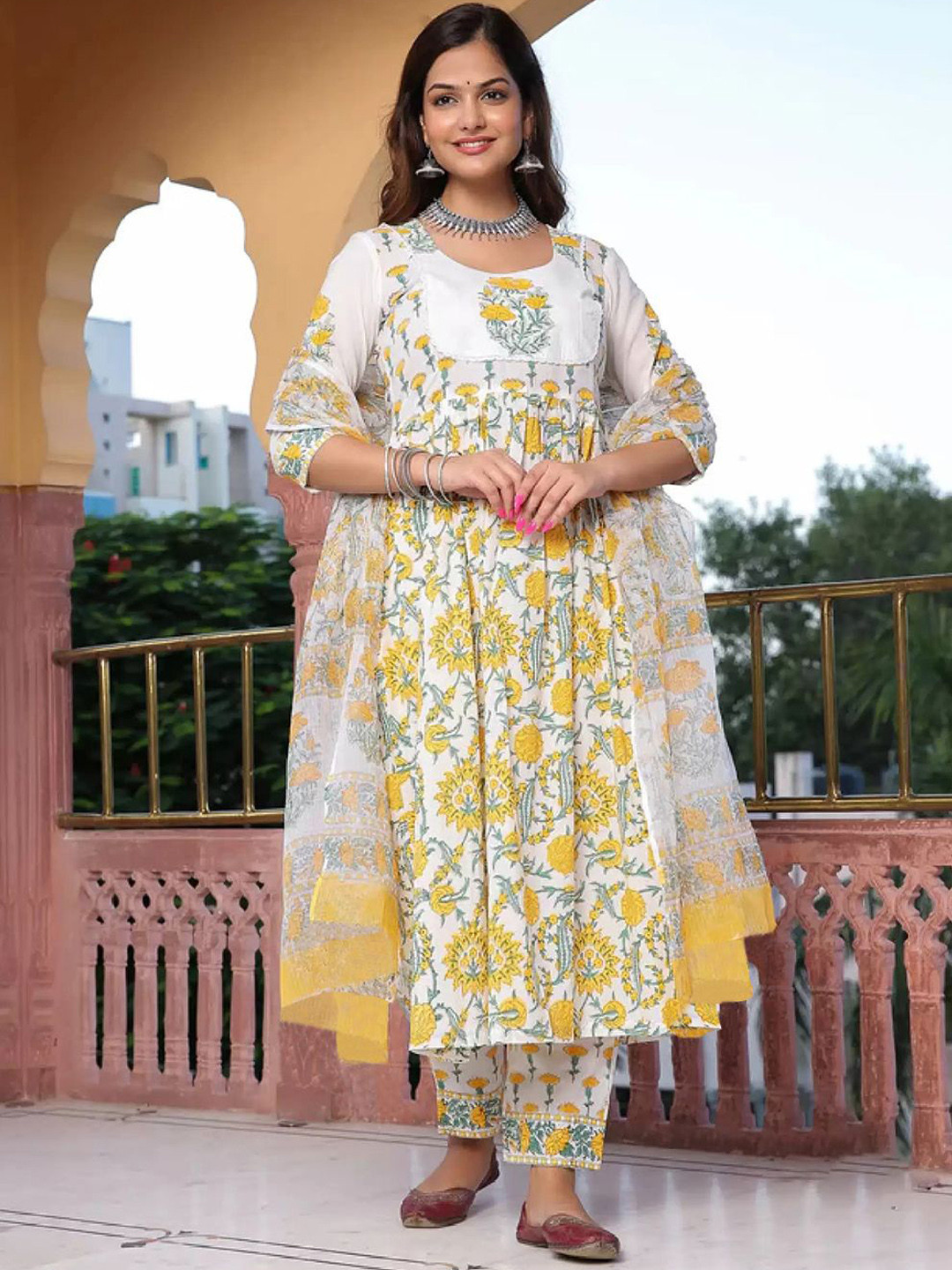 

7Threads Floral Printed Anarkali Kurta with Trousers & Dupatta, White