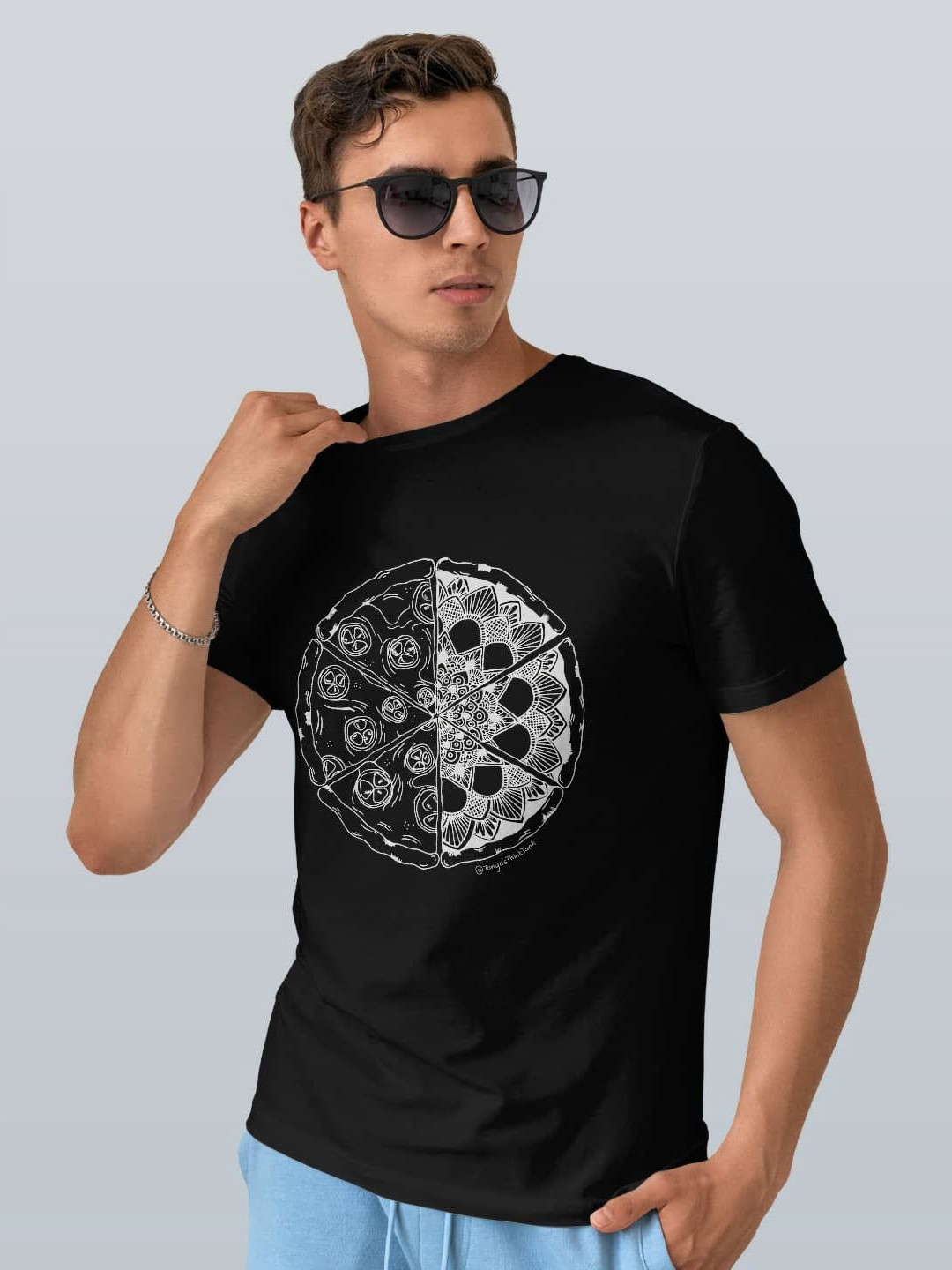 

macmerise Men Printed Pockets T-shirt, Black
