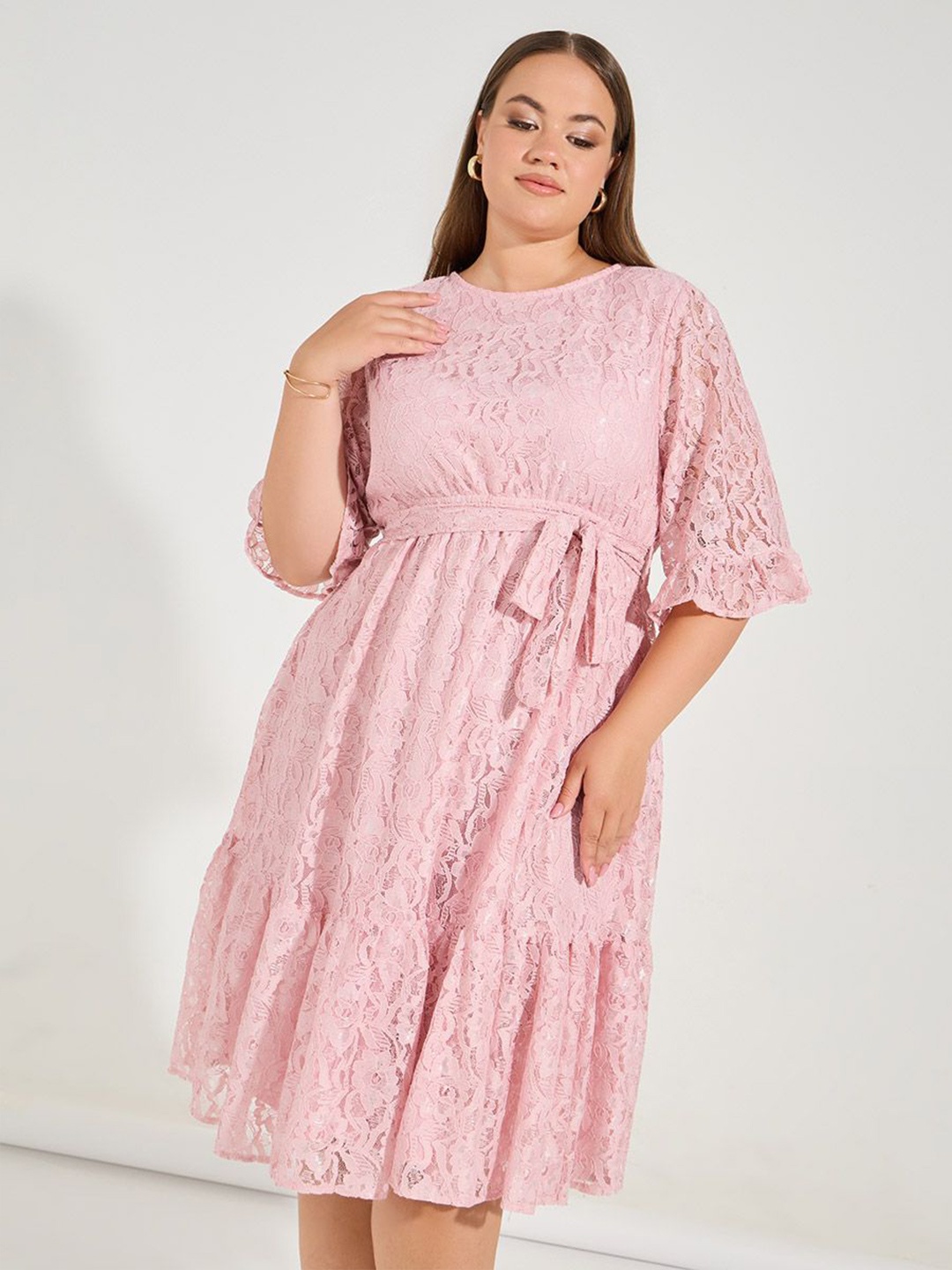 

Styli Women Plus Size Bell Sleeves Mesh Insert A-Line Midi Dress, Pink