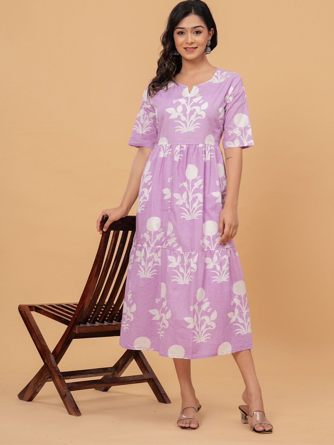 

KALINI Women Ethnic Motifs Printed Round Neck Short Sleeves A-Line Midi Dress, Purple