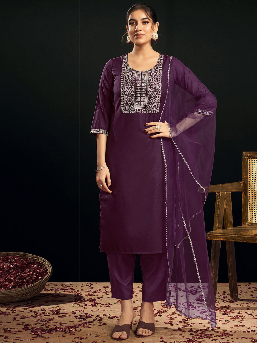 

KALINI Ethnic Motifs Embroidered Sequinned Straight Kurta With Trousers & Dupatta, Purple