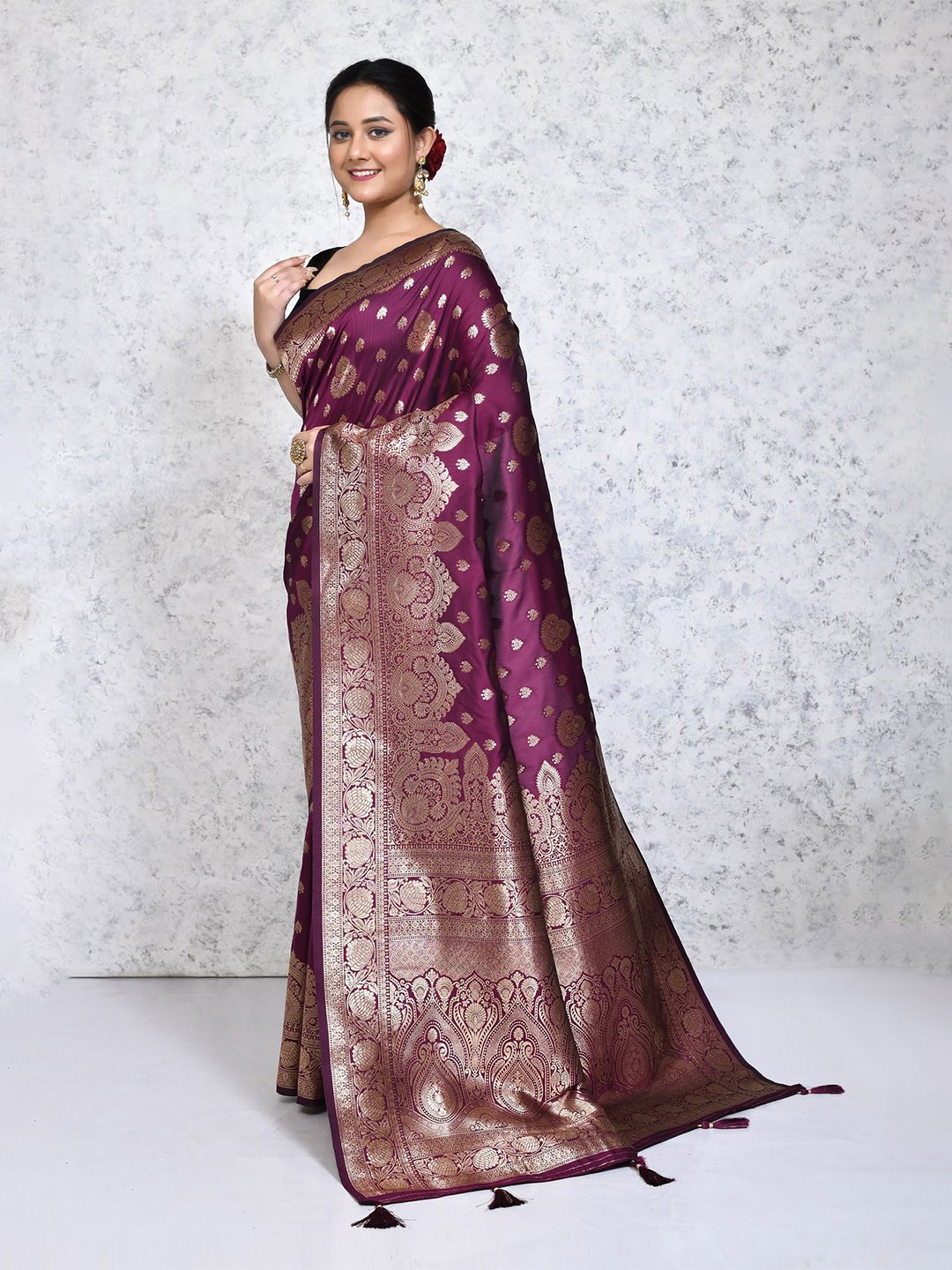 

SPRISH Pure Silk Woven Design Festive Saree, Magenta